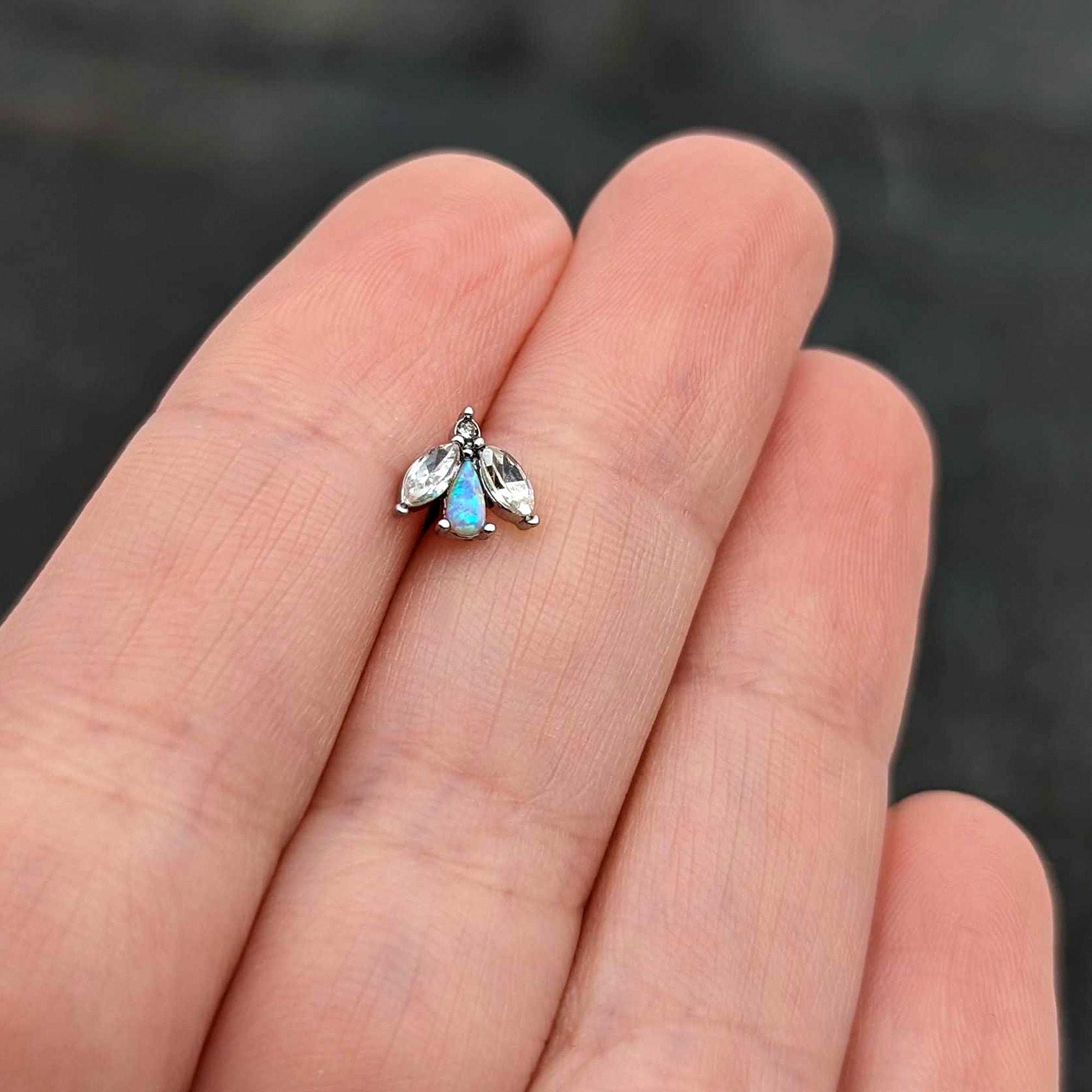 BodyCandy 16G 5/16 White Synthetic Opal Flower Labret Monroe Tragus — size reference