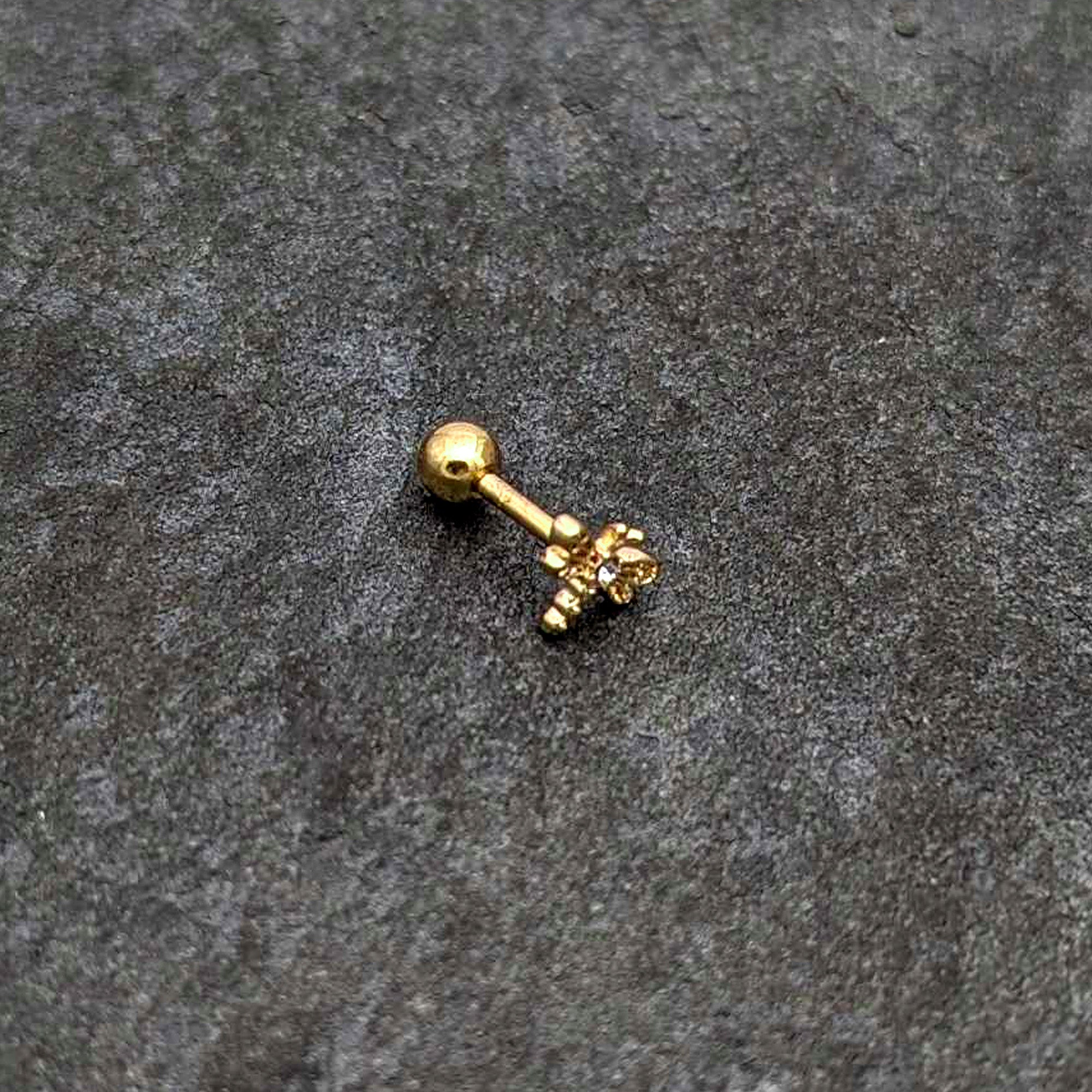 BodyCandy 16G 1/4 Clear Gem Gold Tone Flying Dragonfly Cartilage Earring — alternative angle