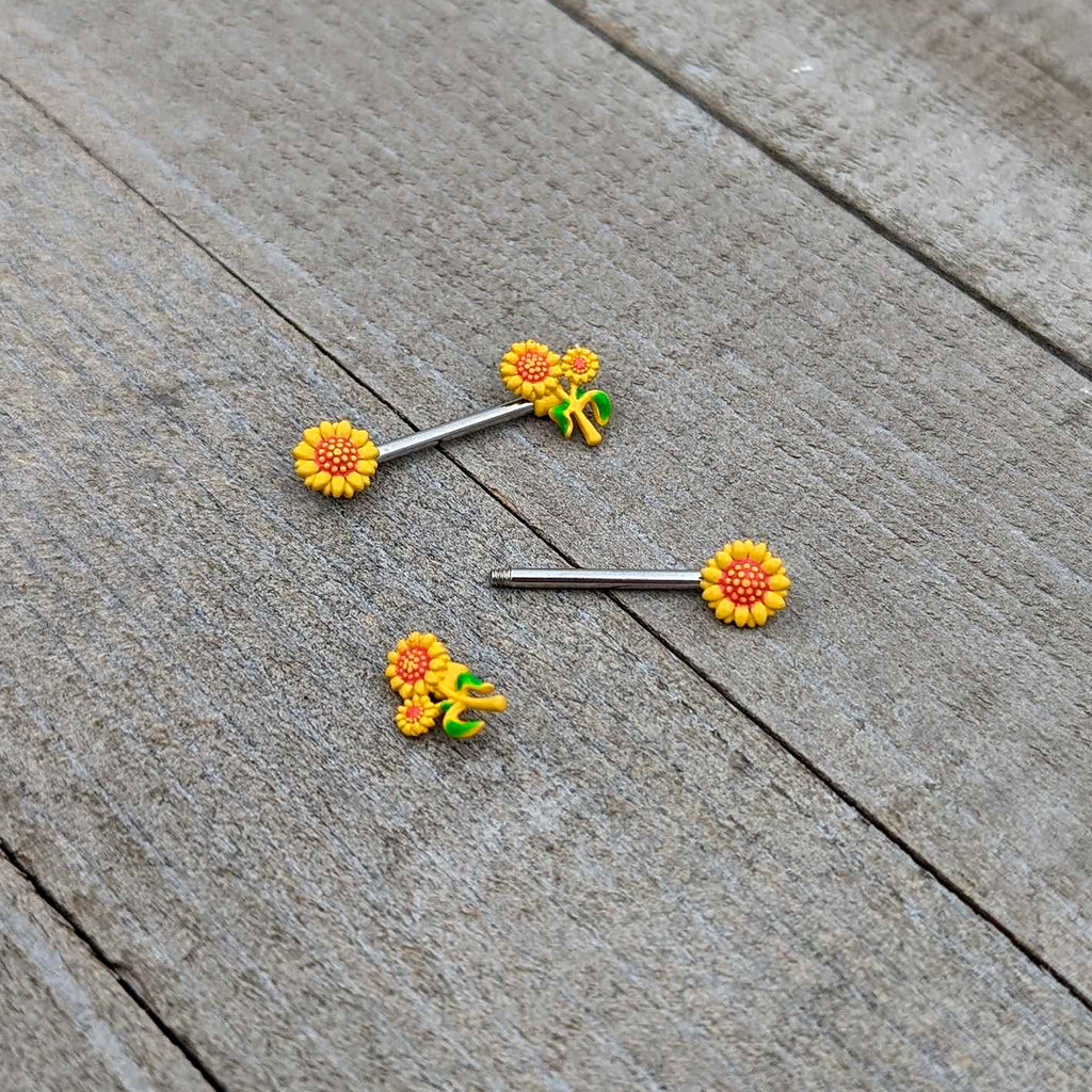 BodyCandy 14G 9/16 Happy Yellow Sunflower Trio Barbell Nipple Ring Set — alternative angle