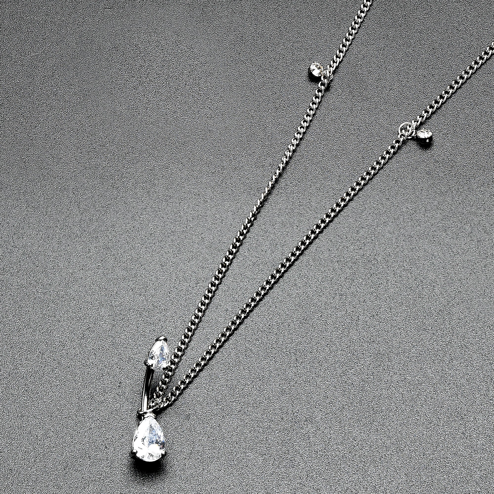 BodyCandy Clear Gem Double Drop Double Mount Belly Ring Belly Chain — in-use photo