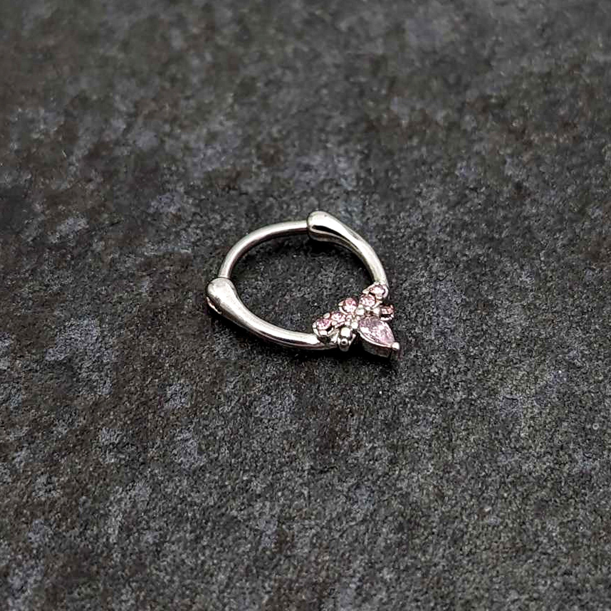 BodyCandy 16G 5/16 Pink Gem Bee Glamour Cartilage Clicker — side view