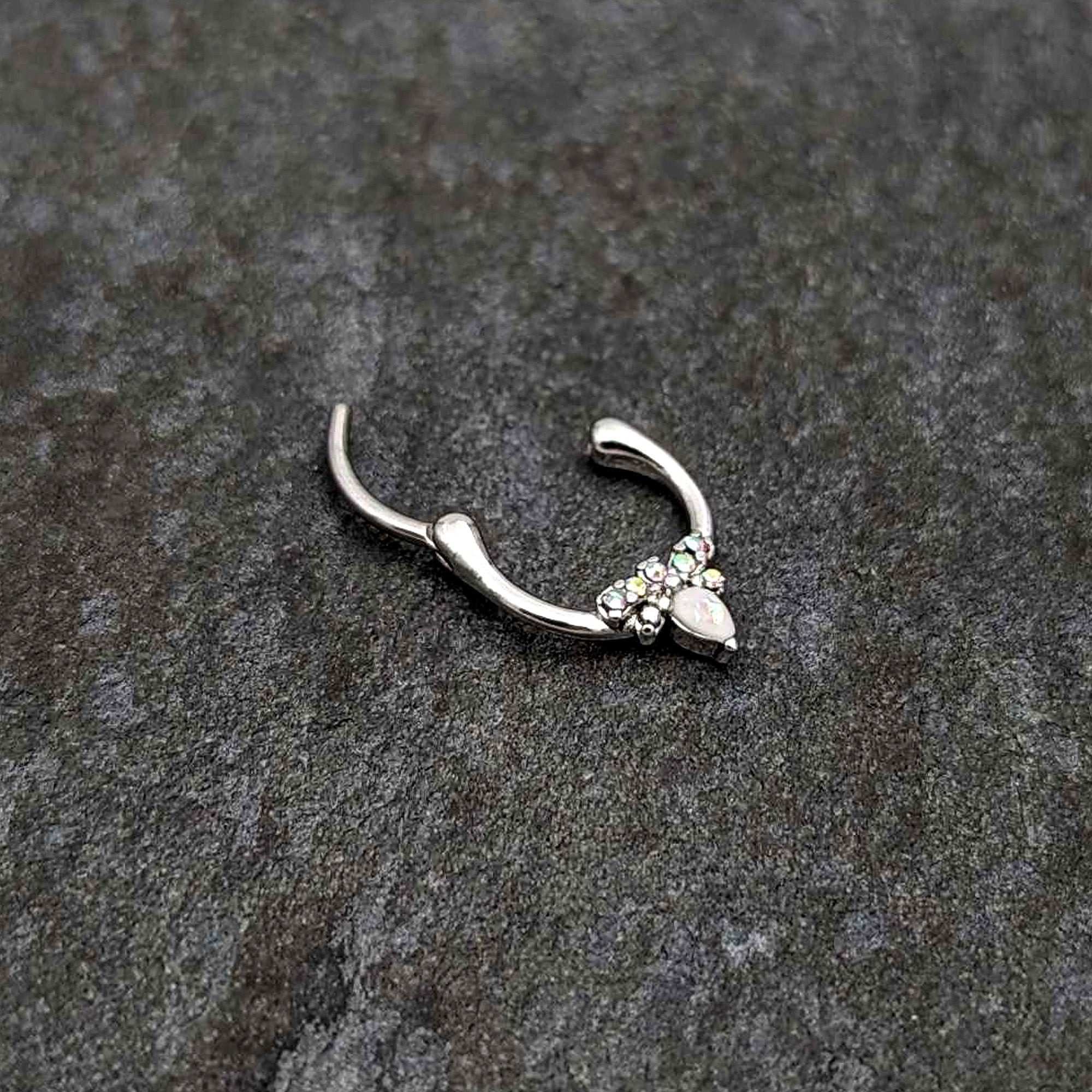 BodyCandy 16G 5/16 White Faux Opal Bee Glamour Cartilage Clicker — back view