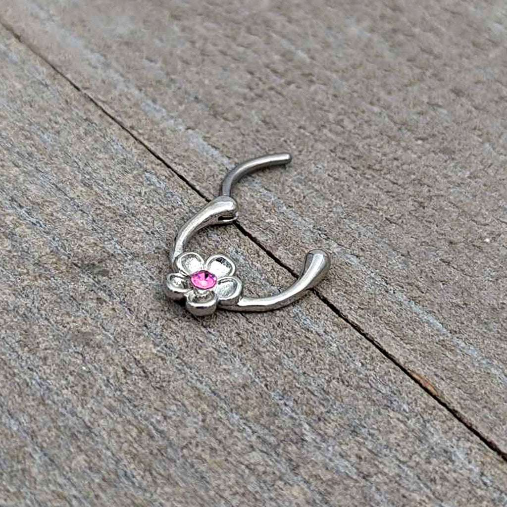 BodyCandy 16G 5/16 Pink Gem Sweetheart Flower Cartilage Clicker — in-use photo