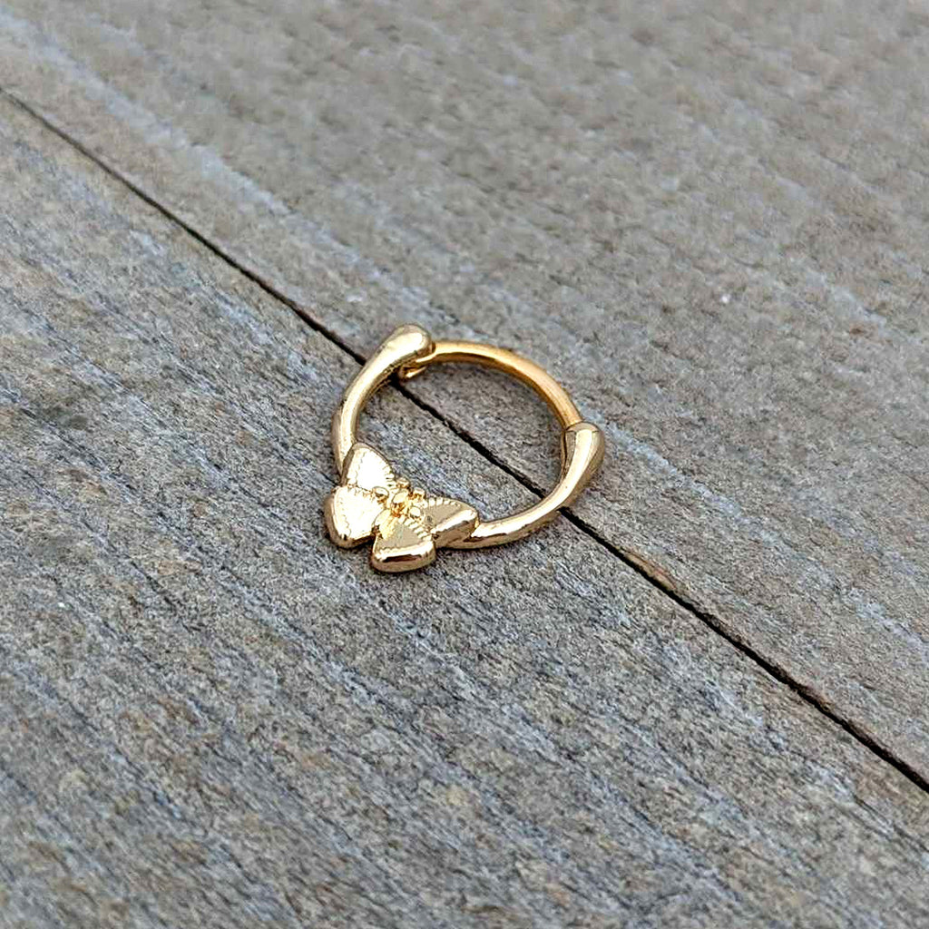BodyCandy 16G 5/16 Gold Tone Simple Textured Butterfly Cartilage Clicker — alternative angle