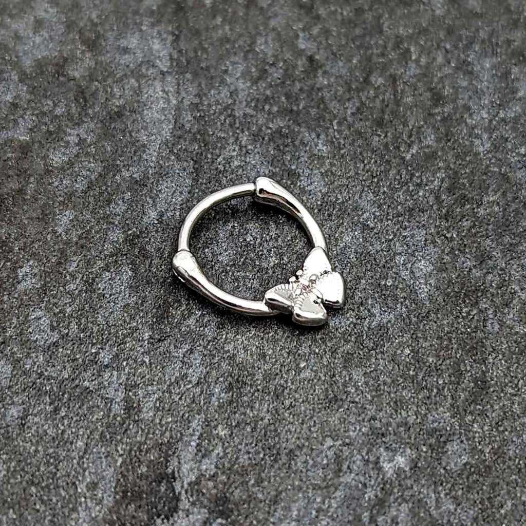BodyCandy 16G 5/16 Simple Textured Butterfly Cartilage Clicker — side view