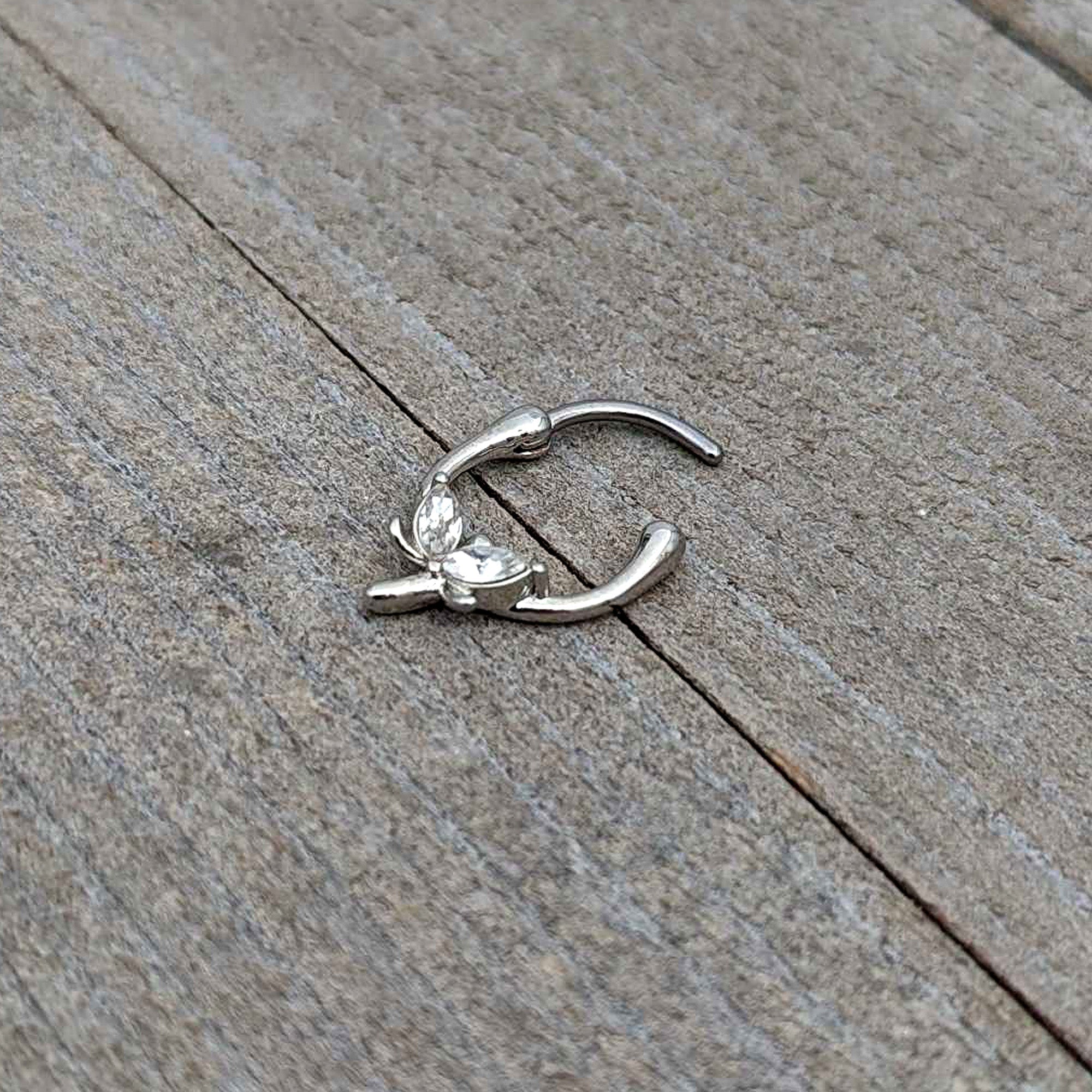 BodyCandy 16G 5/16 Clear Gem Simple Style Dragonfly Cartilage Clicker — in-use photo