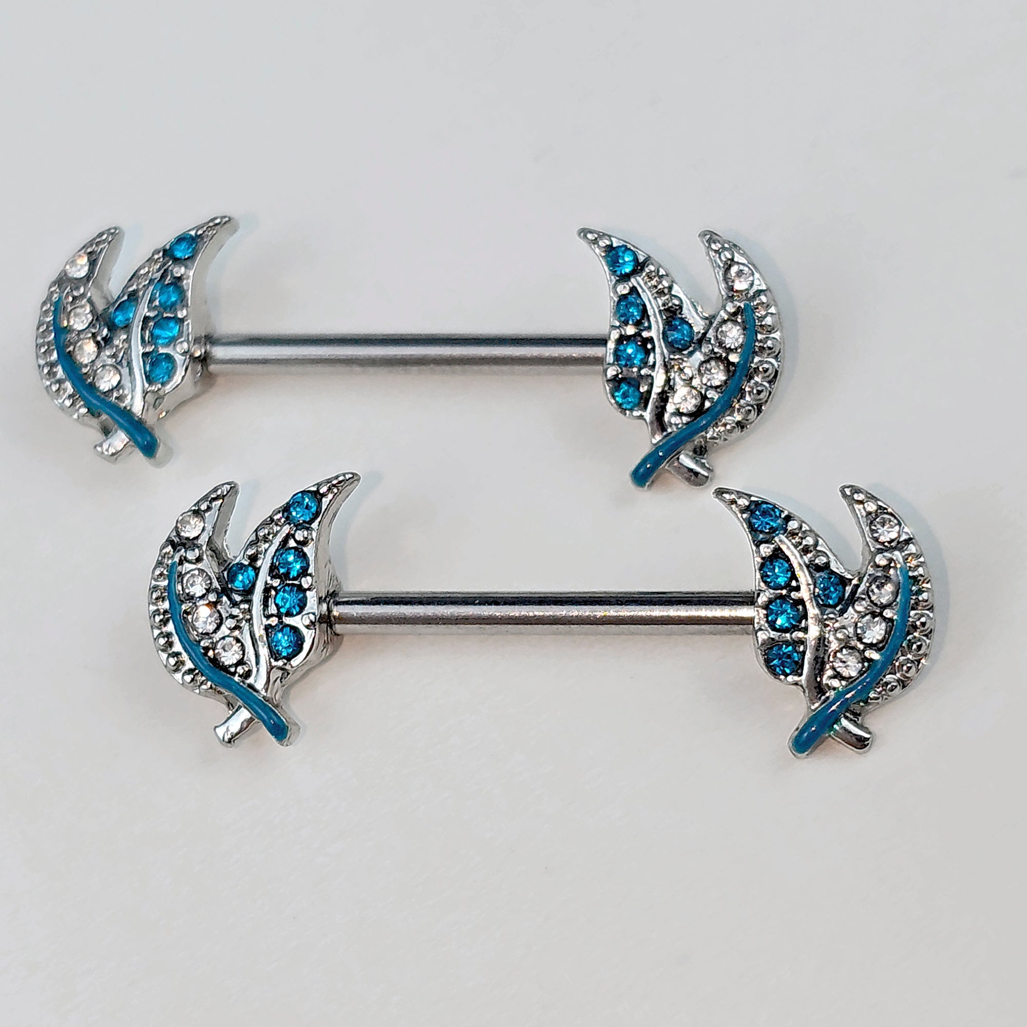 BodyCandy 14G 9/16 Clear Blue Gem Lovely Leaves Barbell Nipple Ring Set — main product shot