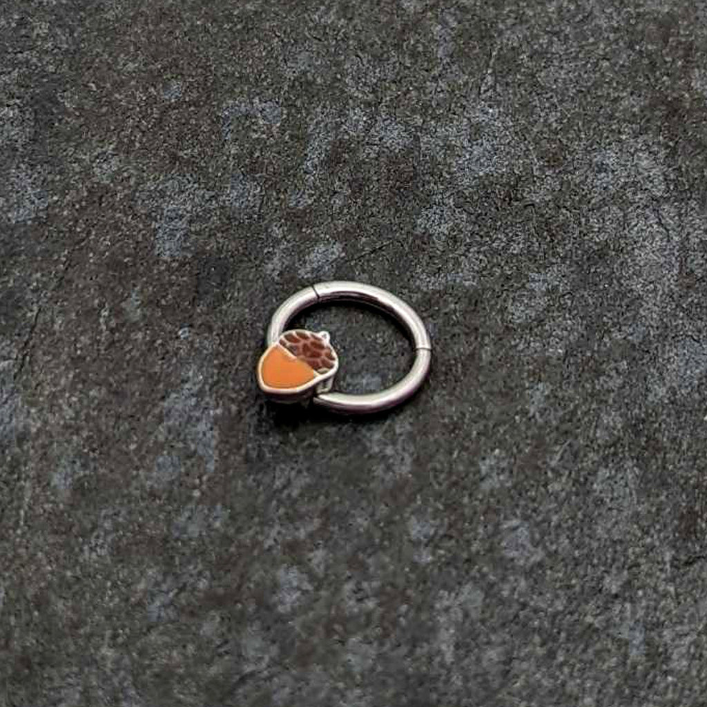 BodyCandy 16G 3/8 Autumn Acorn Orange Brown Hinged Segment Ring — side view