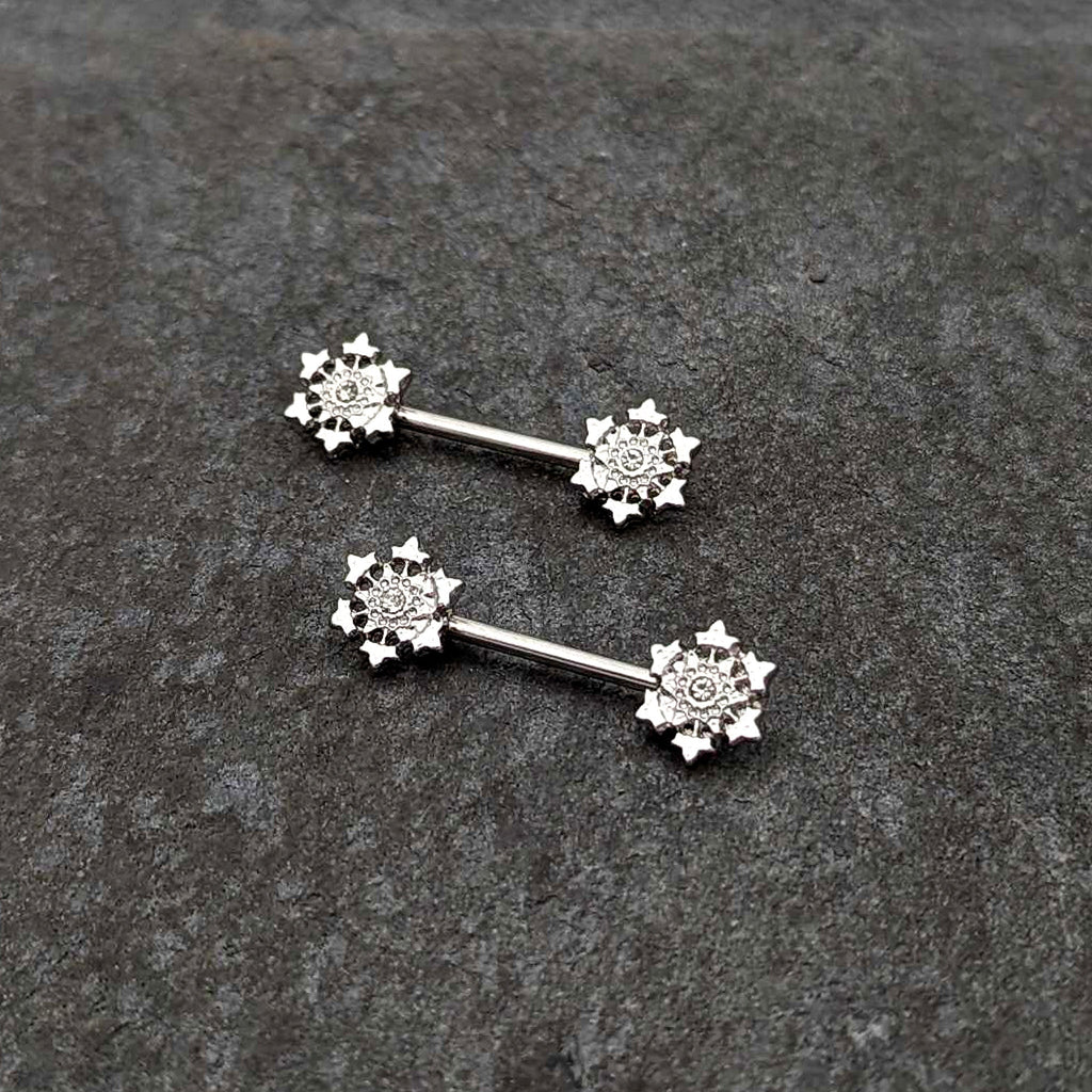 BodyCandy 14G 9/16 Clear Gem Filigree Winter Snowflake Nipple Ring Set — side view