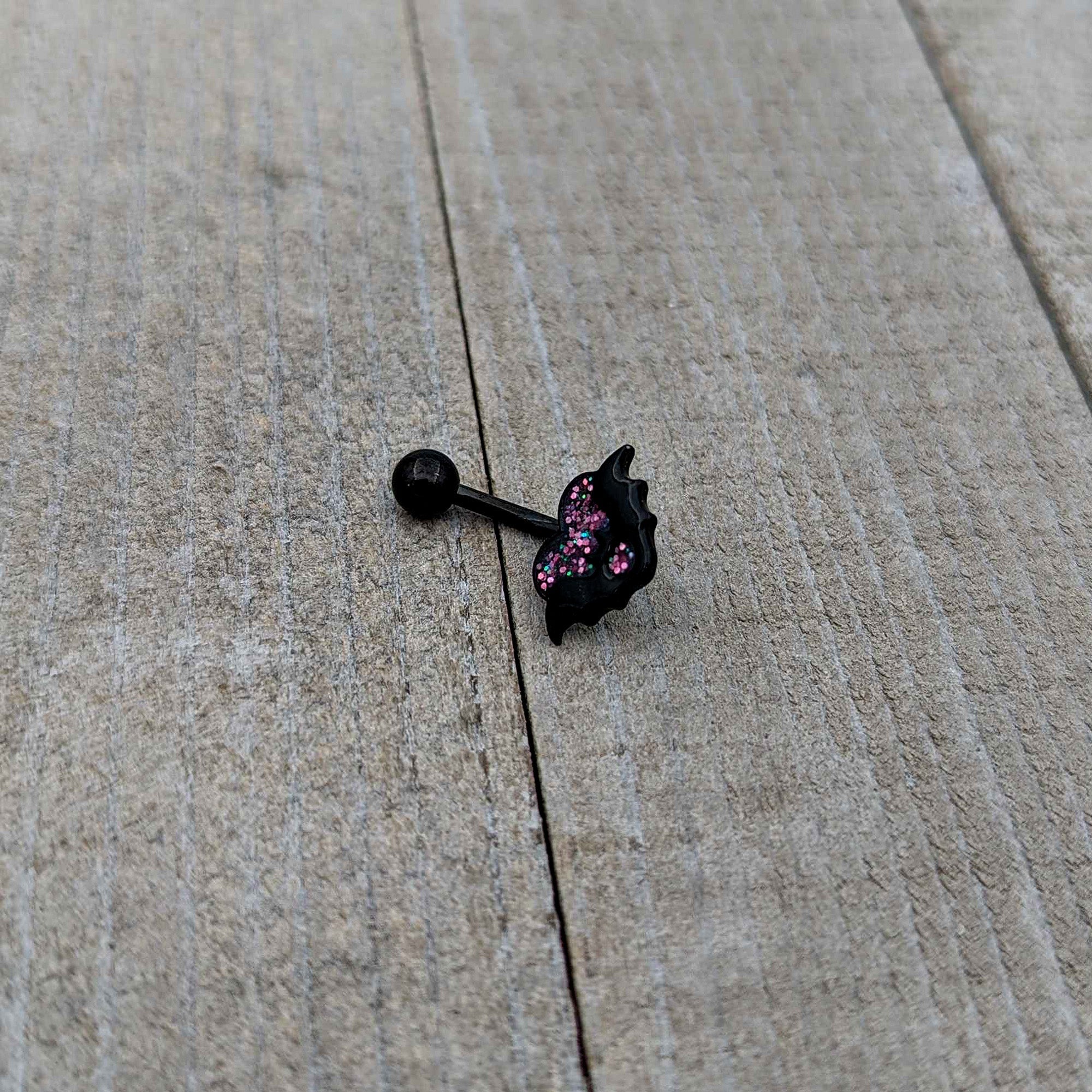 BodyCandy Black Bat Heart Halloween Pink Green Belly Ring — back view