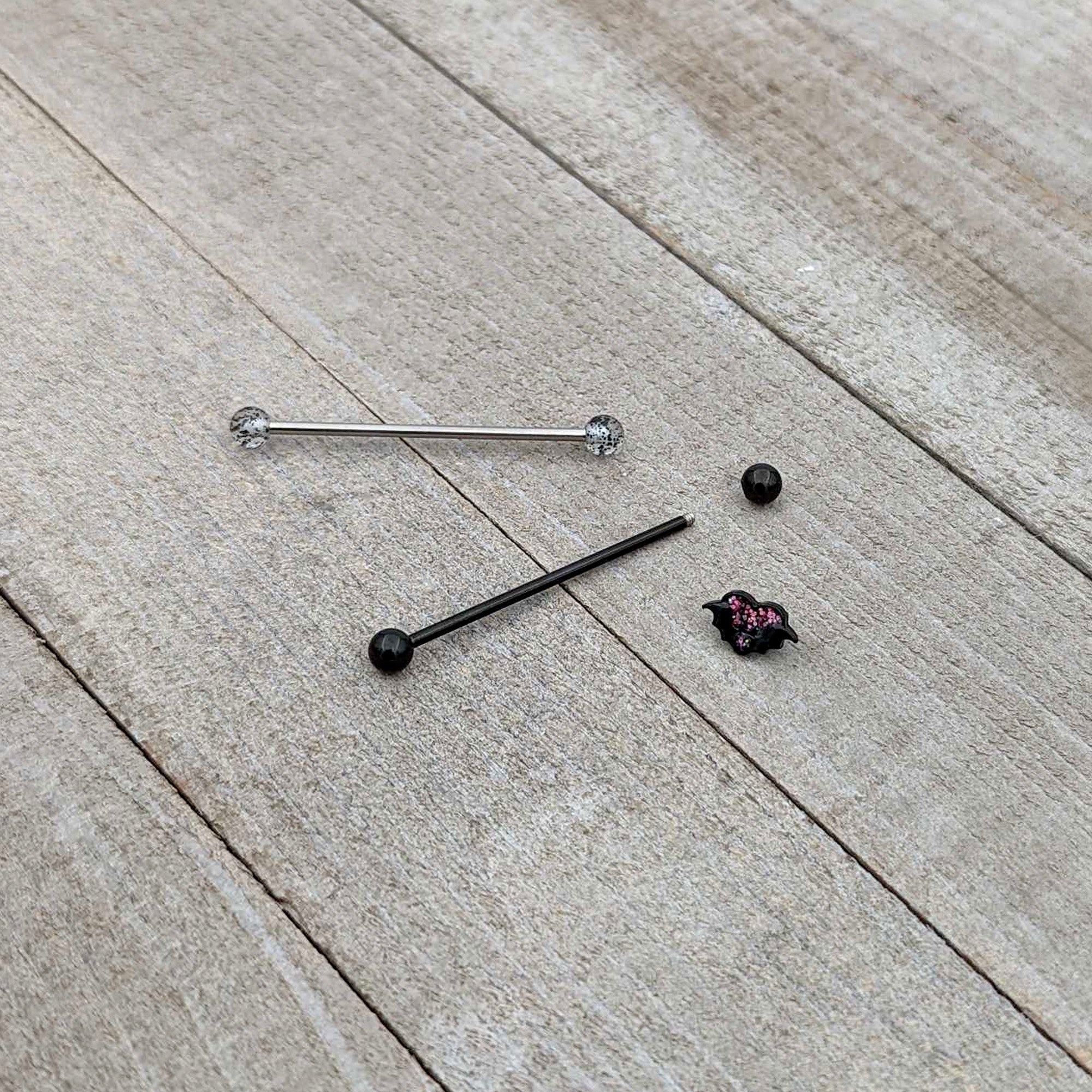 BodyCandy 14G Black Bat Heart Halloween Clear Industrial Barbell 38mm Set of 2 — alternative angle