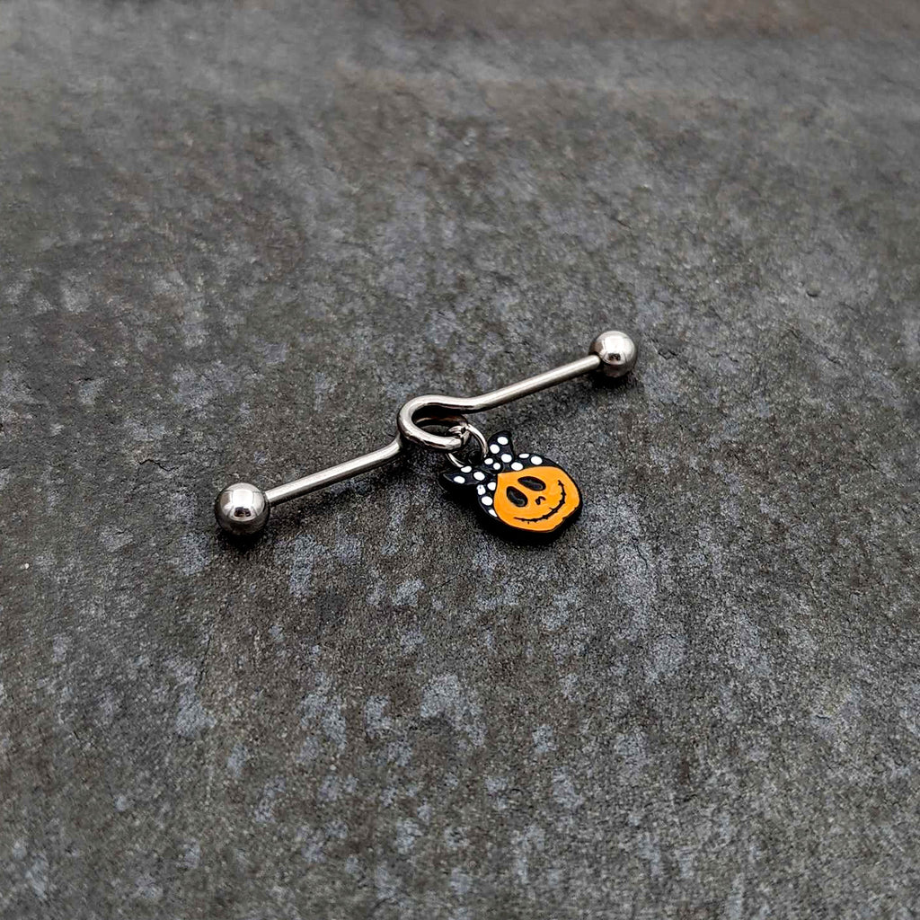 BodyCandy 14G Halloween Kerchief Pumpkin Dangle Project Bar 38mm — lifestyle context