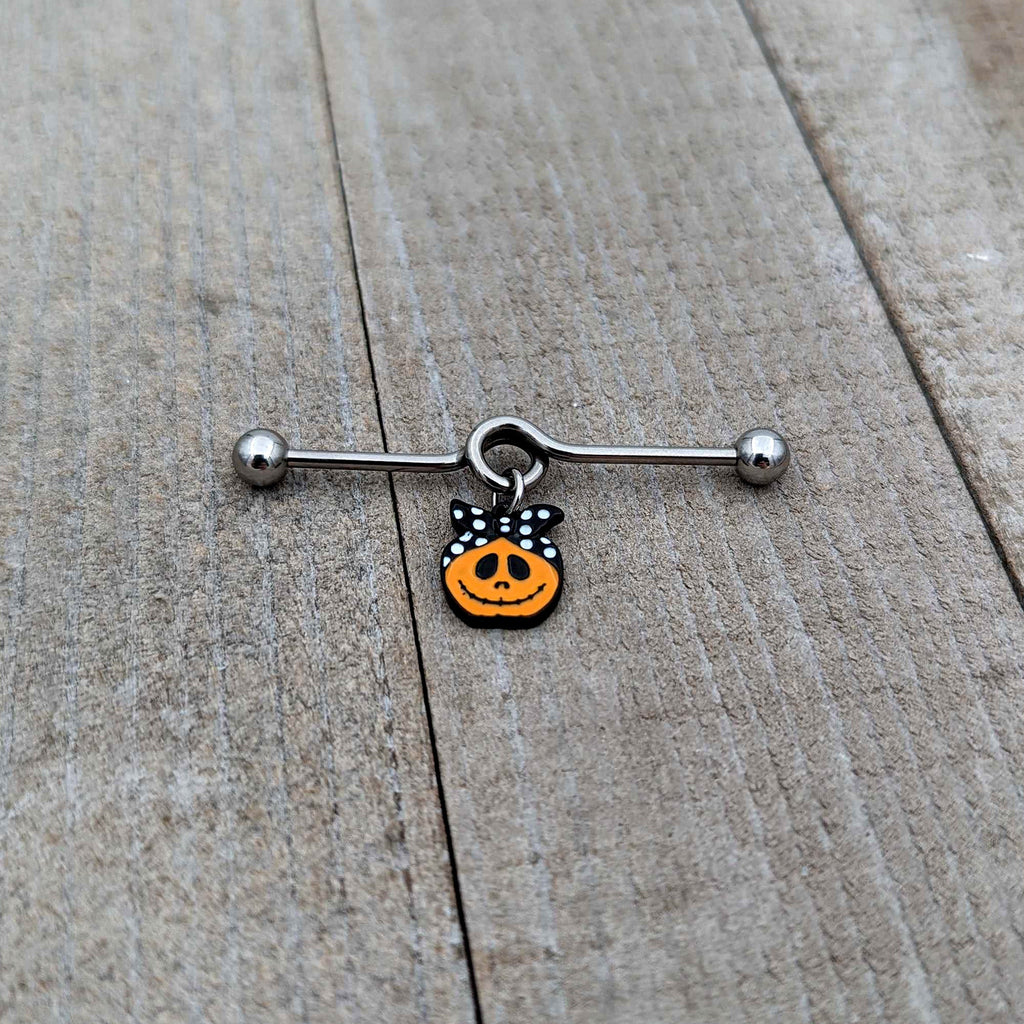 BodyCandy 14G Halloween Kerchief Pumpkin Dangle Project Bar 38mm — back view