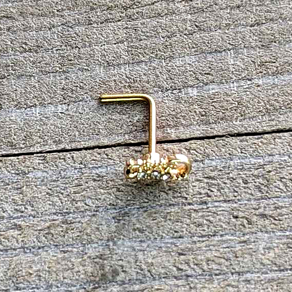 BodyCandy 20G 7mm Clear Gem Gold Tone Luscious Lizard L Shape Nose Ring — in-use photo