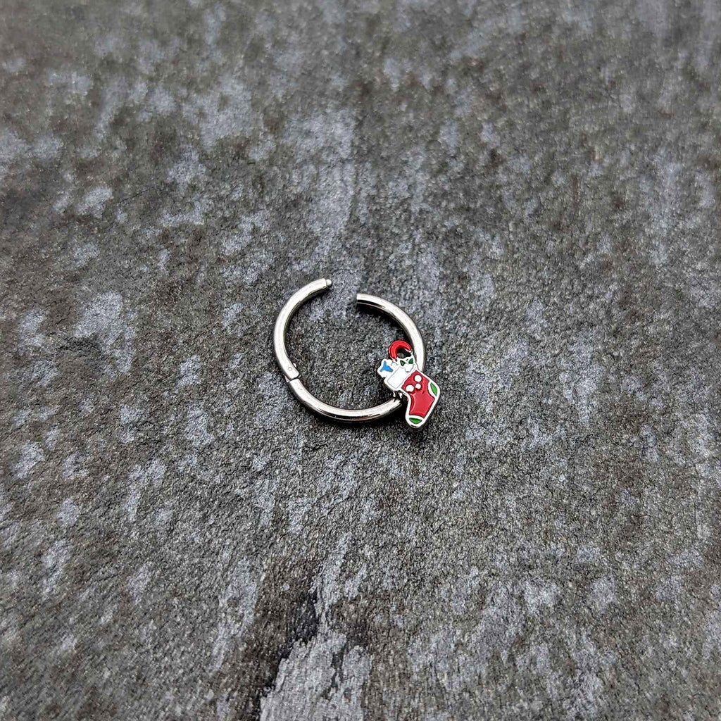 BodyCandy 16G 3/8 Happy Christmas Stocking Red Green Hinged Segment Ring — back view