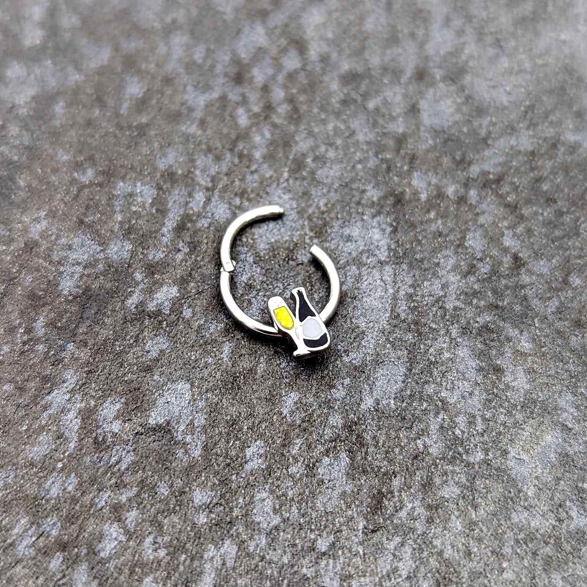 BodyCandy 16G 3/8 Champagne Bottle Flute Yellow Hinged Segment Ring — back view