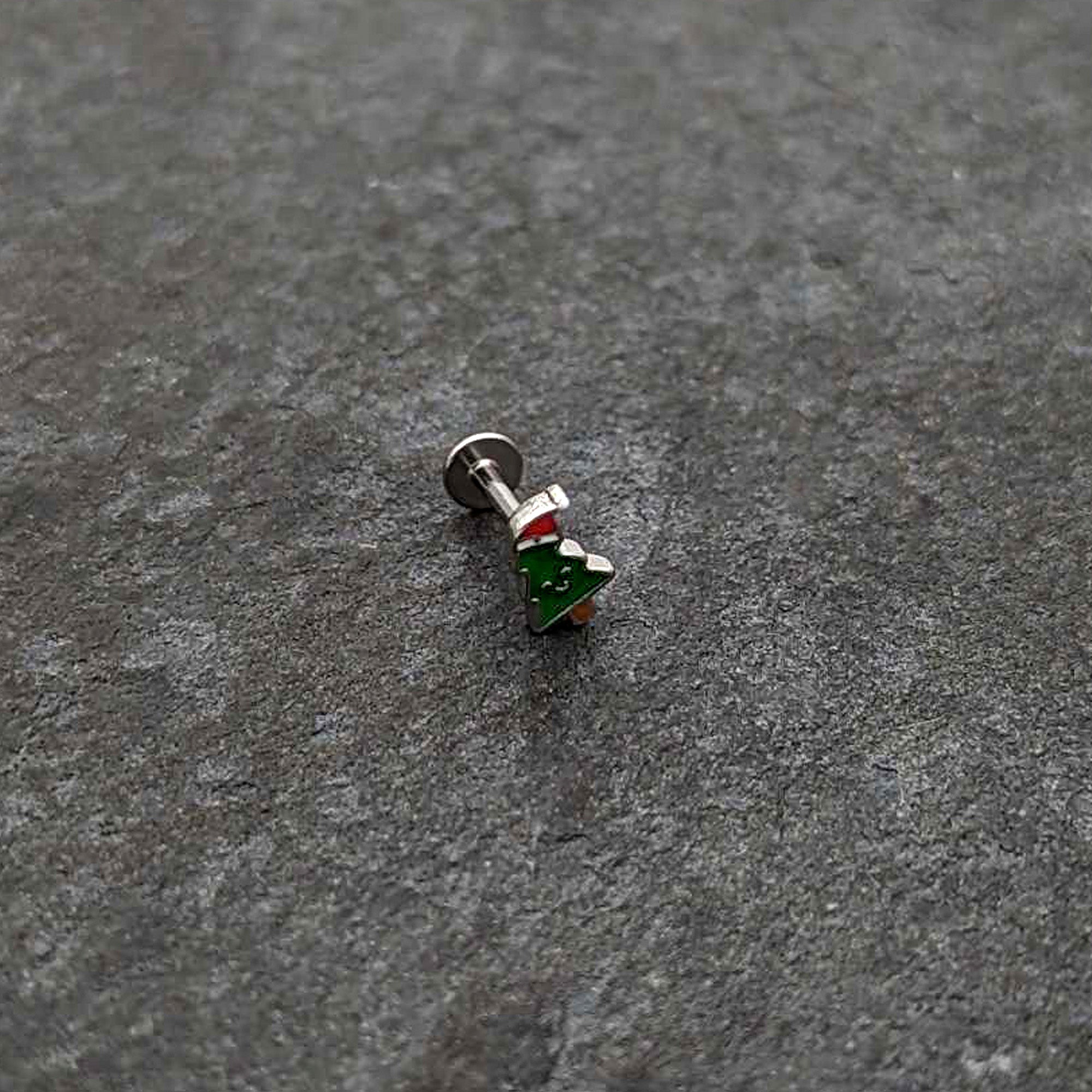 BodyCandy 16G 5/16 Happy Christmas Tree Hat Labret Monroe Tragus — alternative angle