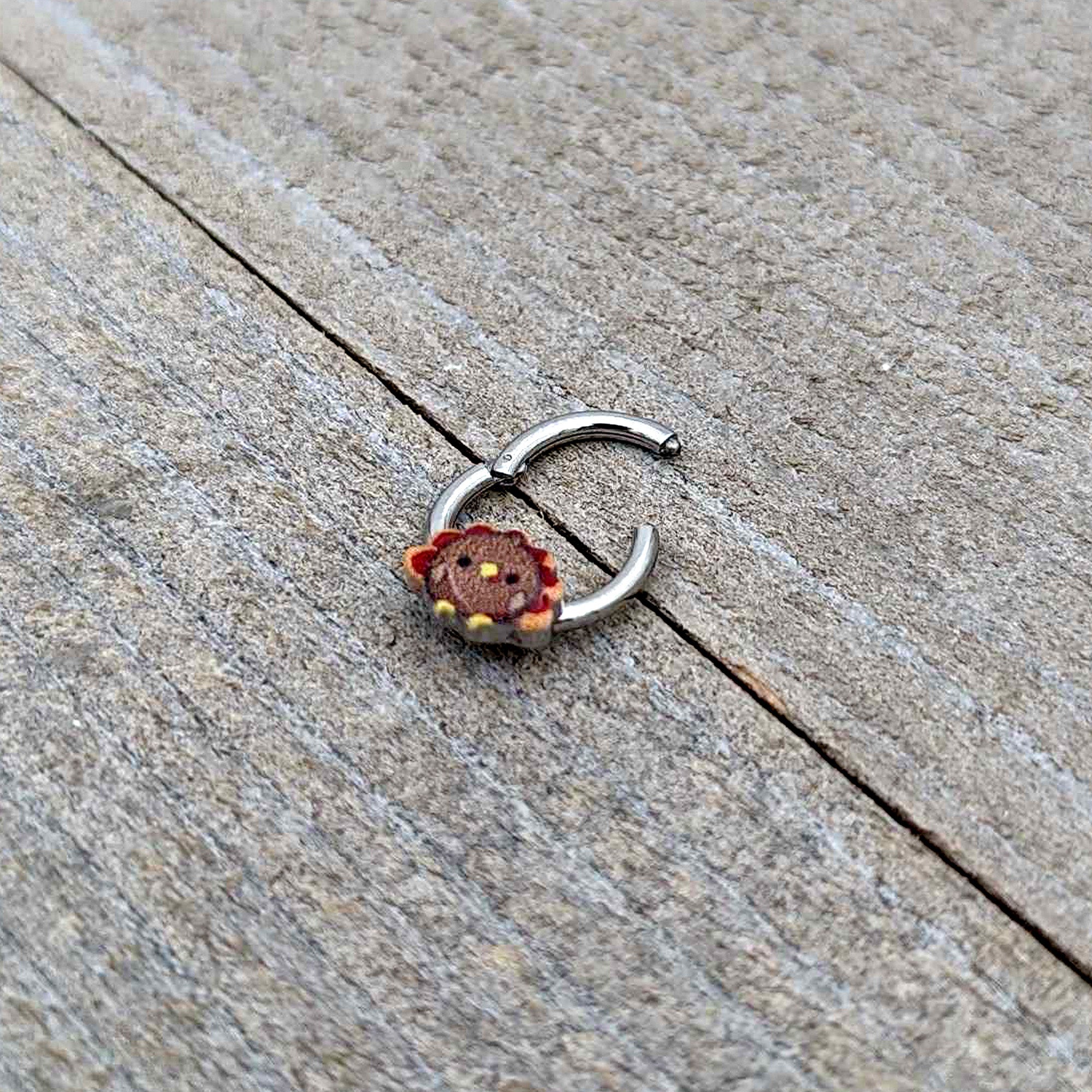 BodyCandy 16G 5/16 Sweet Tiny Turkey Thanksgiving Hinged Segment Ring — size reference
