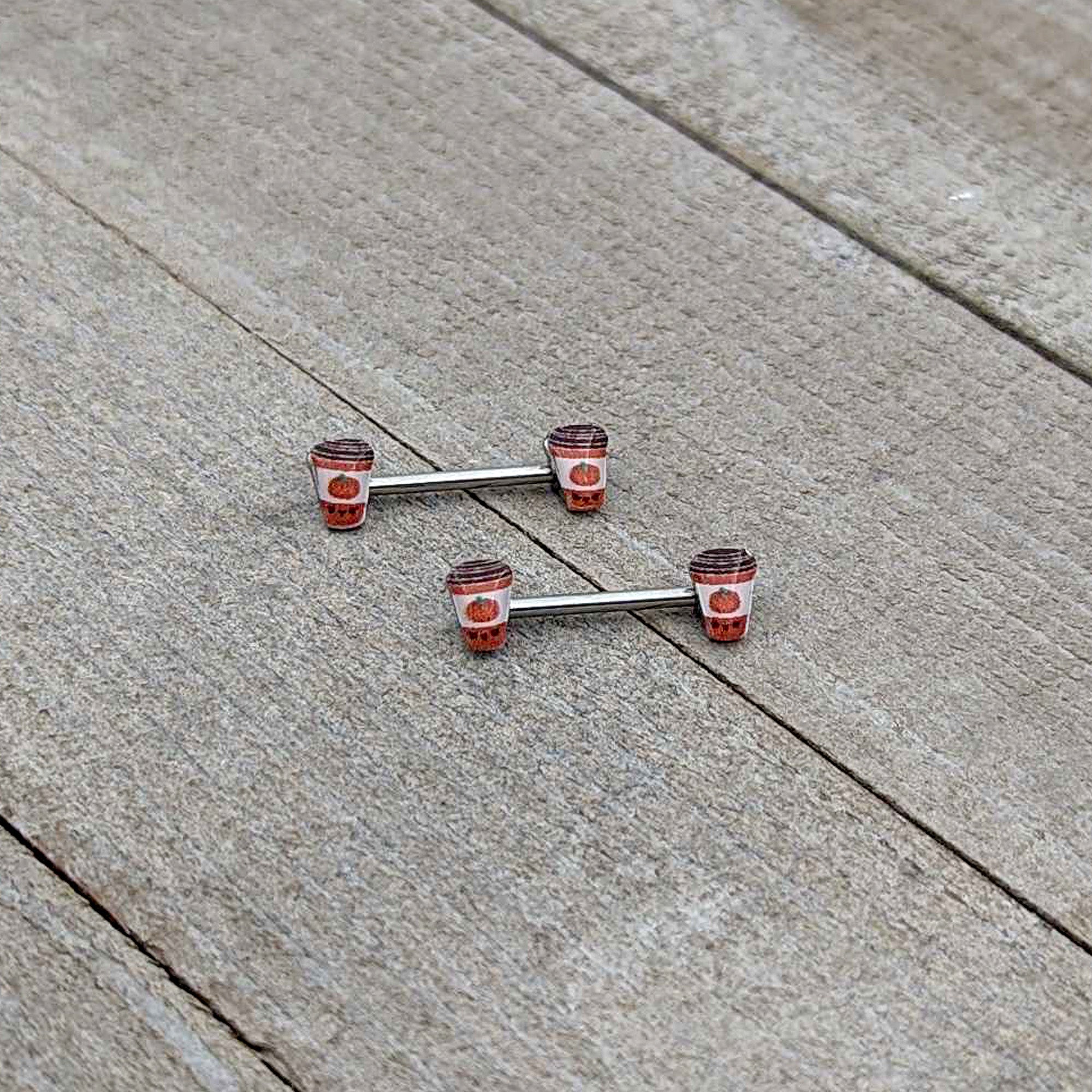 BodyCandy 14G 9/16 Sweet Pumpkin Latte Autumn Barbell Nipple Ring Set — alternative angle