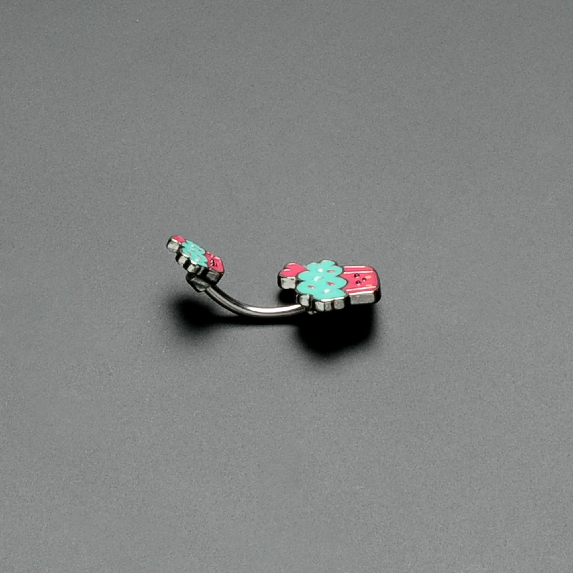 BodyCandy Sydney Belle Girlfriend Collection Sweet Happy Cupcake Pink Blue Double Mount Belly Ring — in-use photo