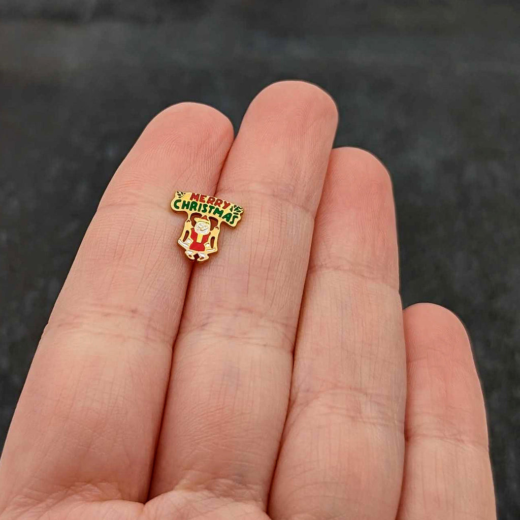 BodyCandy 16G 1/4 Gold Tone Merry Christmas Santa Inlay Cartilage Earring — size reference