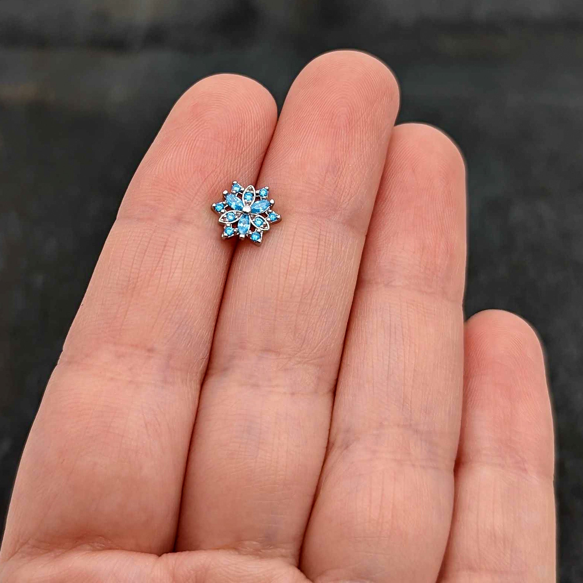 BodyCandy 16G 1/4 Blue CZ Gem Snowflake Blues Cartilage Tragus Earring — size reference