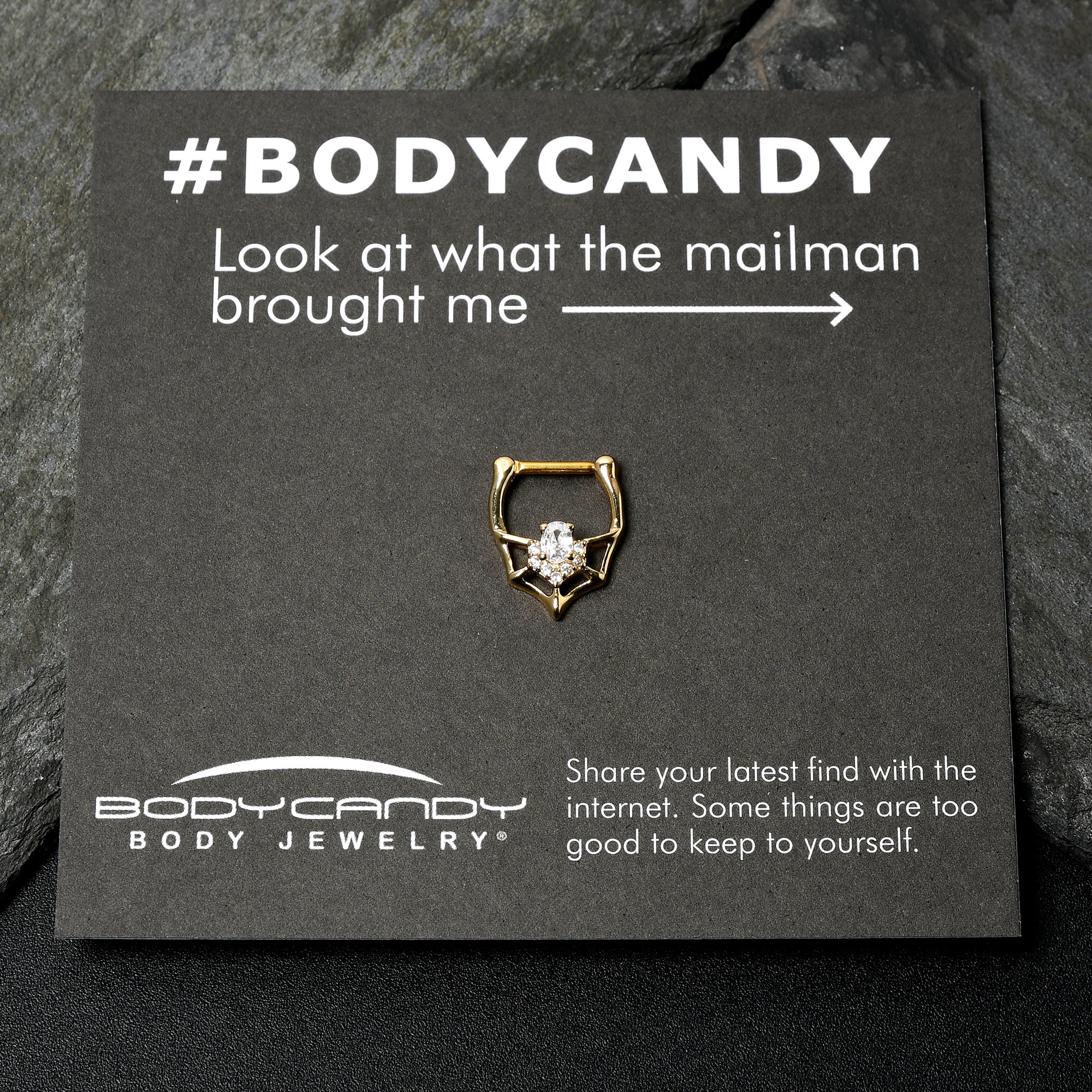 BodyCandy 16G 5/16 Clear Gem Gold Tone Spider Bat Cartilage Clicker — size reference