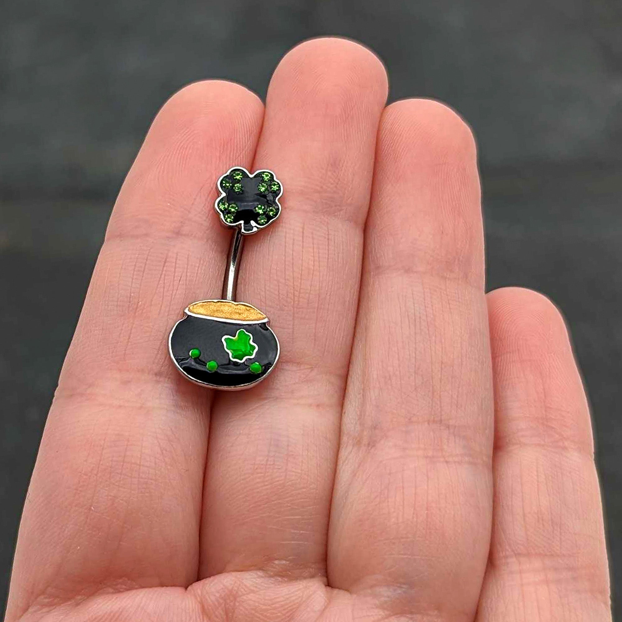 BodyCandy Green Gem Shamrock Pot Of Gold Black Double Mount Belly Ring — in-use photo
