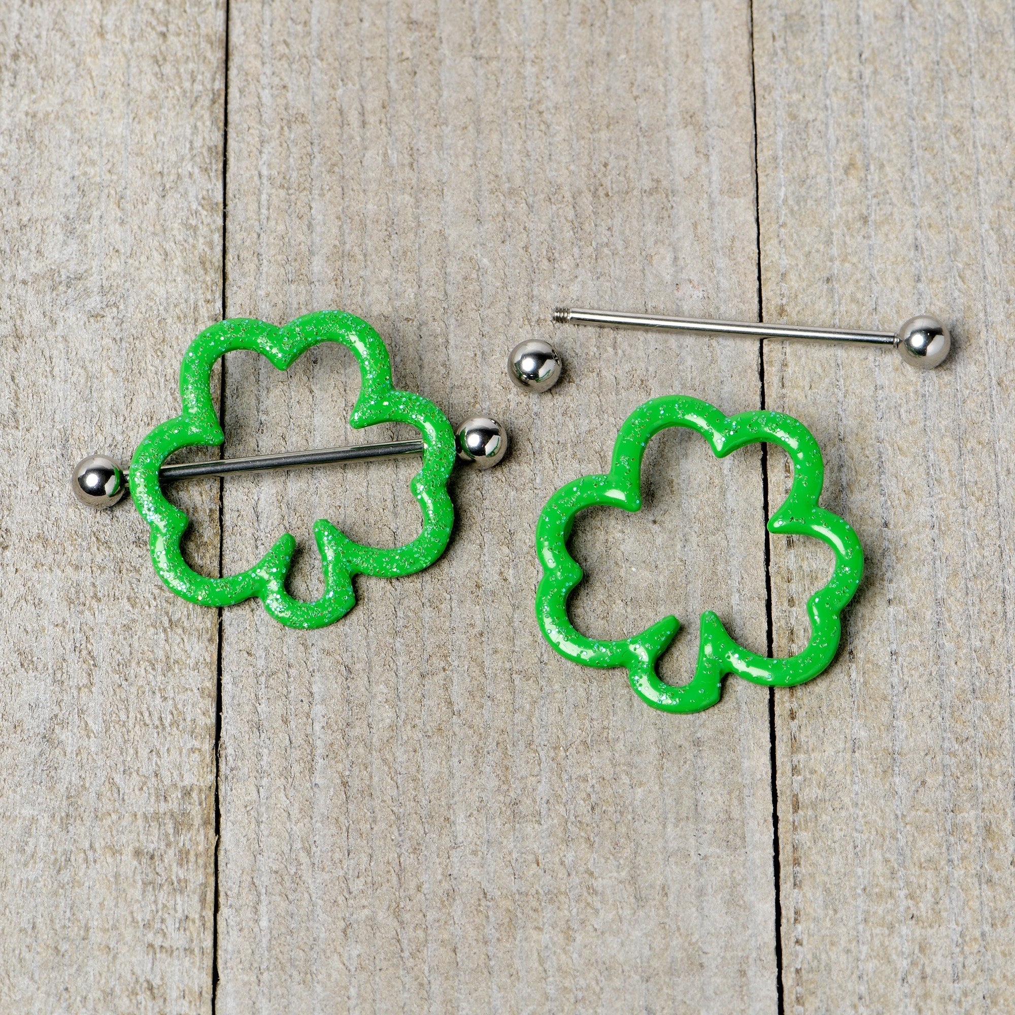 BodyCandy 14G 1 3/16 Lucky Shamrock St Patricks Day Green Nipple Shield Set — back view