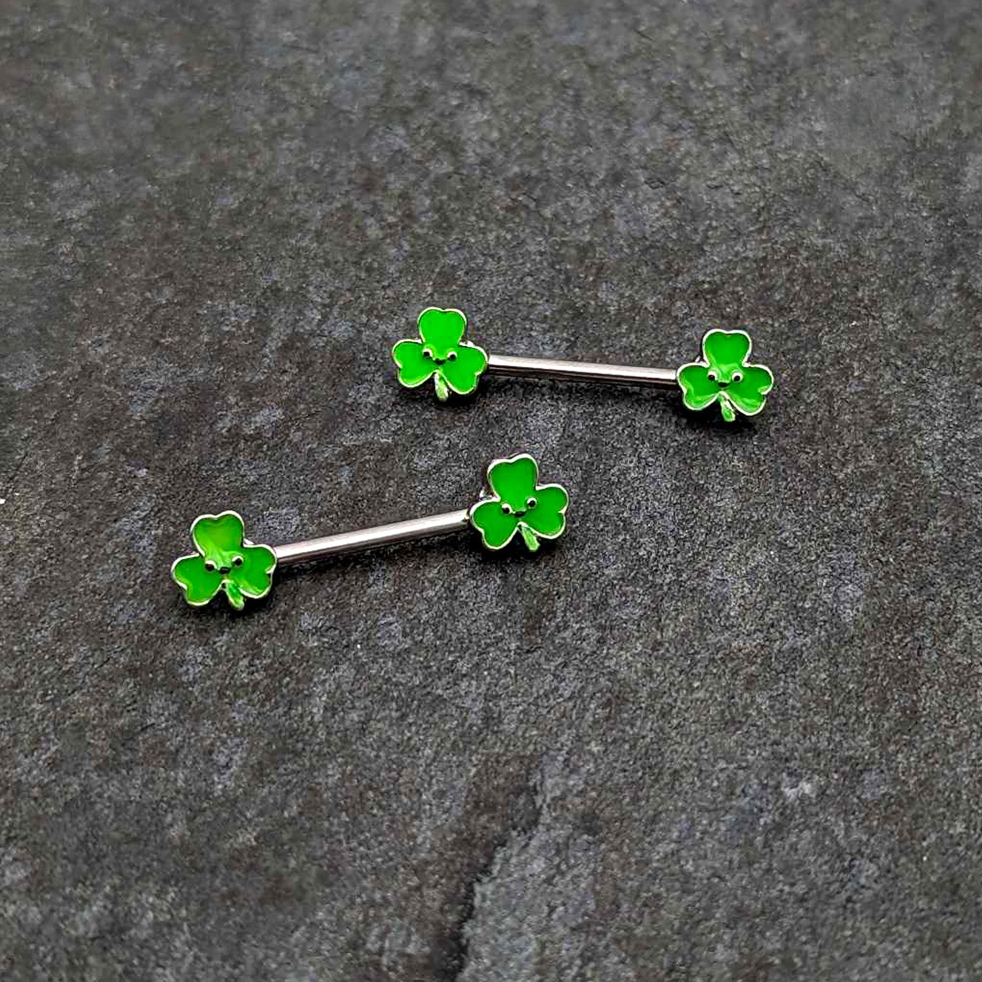 BodyCandy 14G 9/16 Kawaii Smile Shamrock St Patricks Barbell Nipple Ring Set — back view