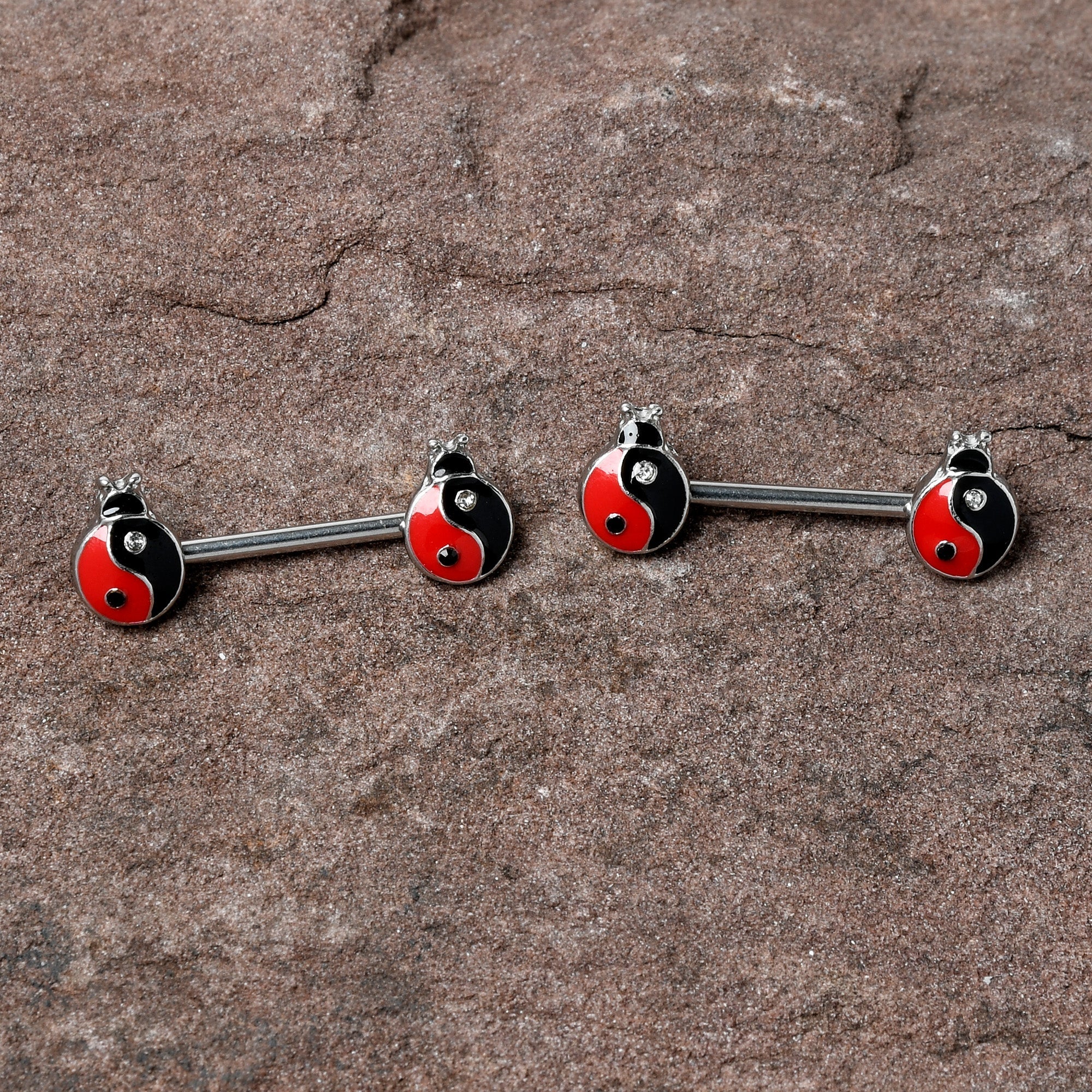 BodyCandy 14G 9/16 Clear Gem Ladybug Yin Yang Barbell Nipple Ring Set — detail close-up
