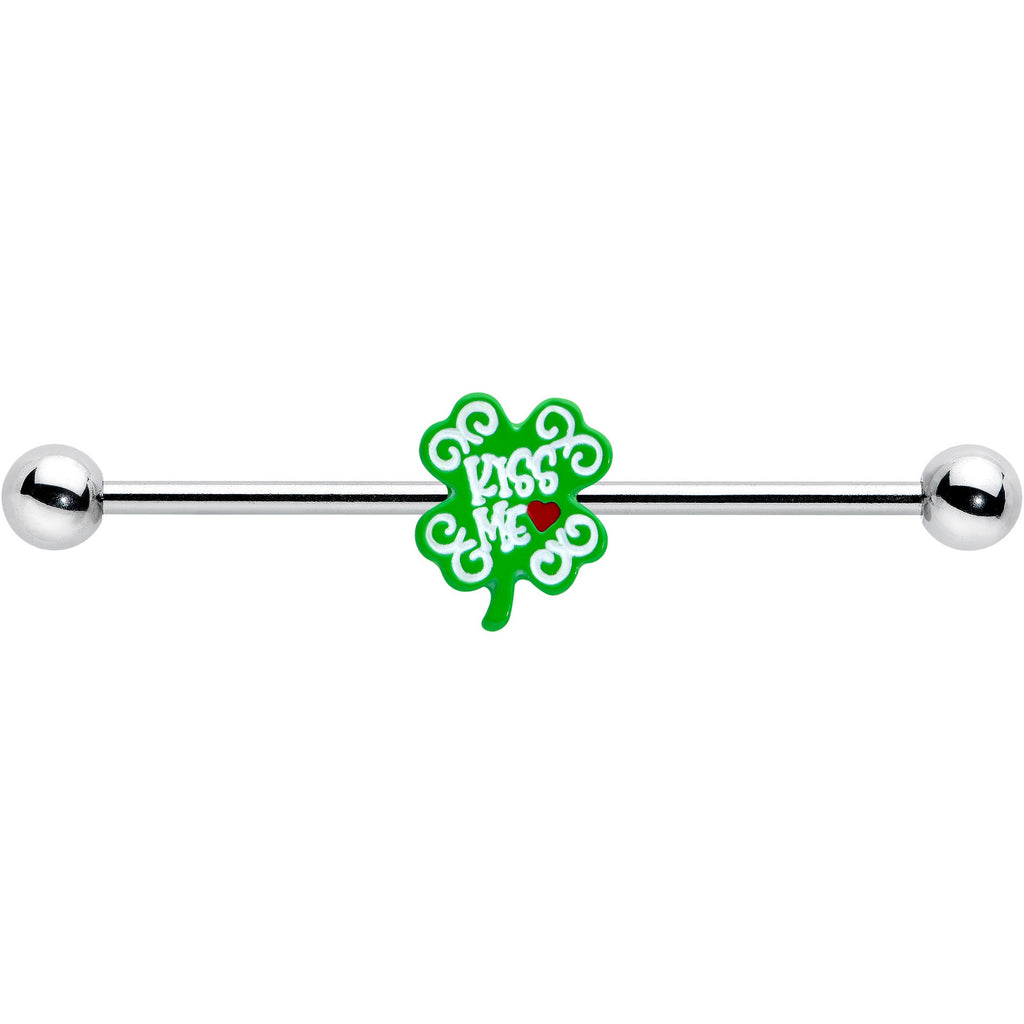 BodyCandy 14G Kiss Me Shamrock St Patricks Industrial Barbell 38mm — detail close-up