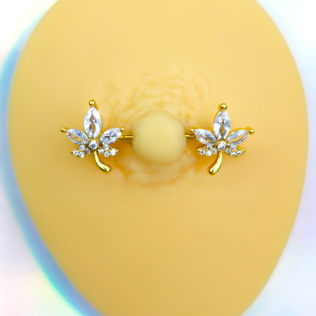 BodyCandy 14G 3/4 Clear CZ Gem Gold Tone Pot Leaf Barbell Nipple Ring Set — detail close-up