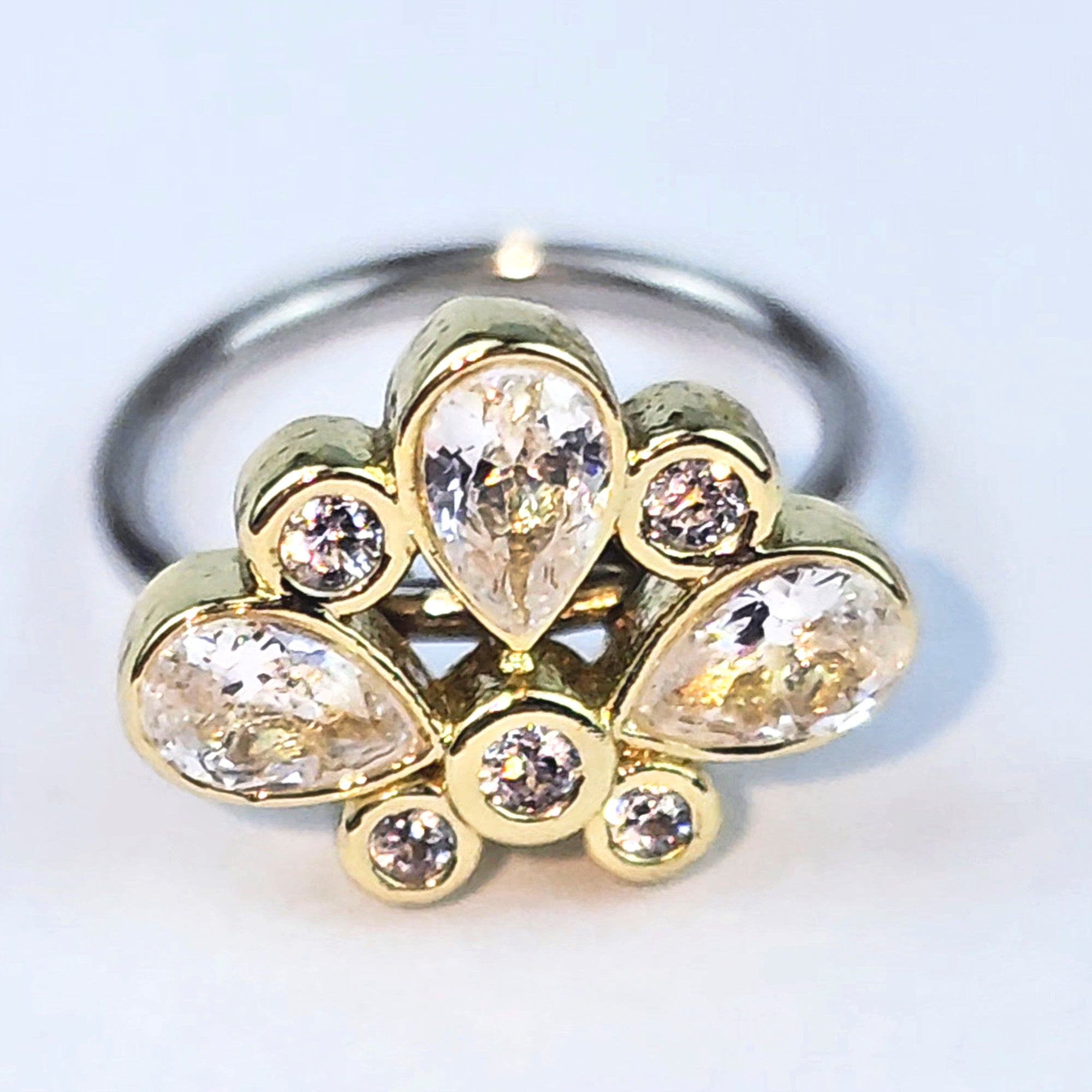 BodyCandy 20G 5/16 Clear Gem Golden Crown Deluxe Nose Hoop — alternative angle