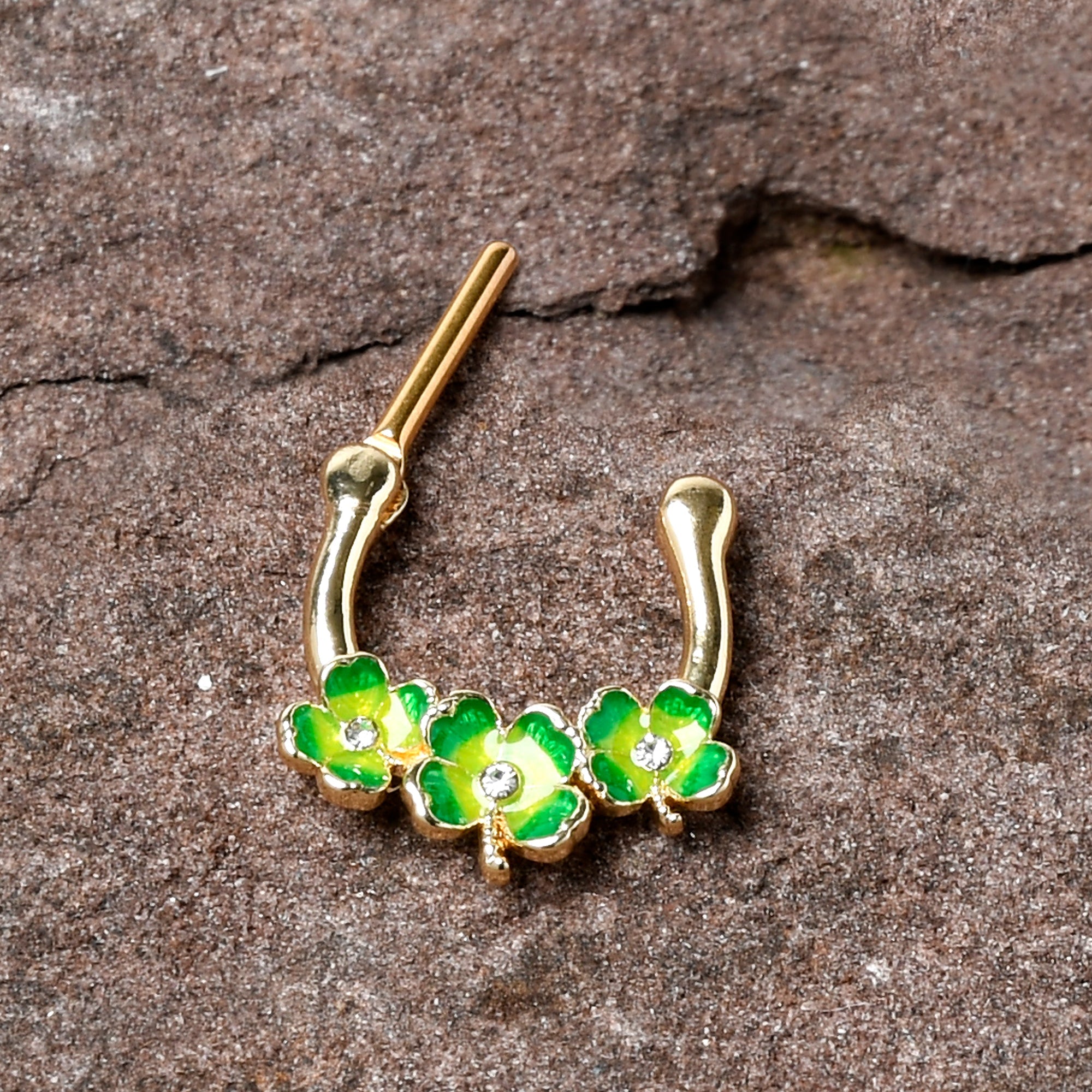 BodyCandy 16G 5/16 Clear Gem Gold Tone Lucky Shamrock Cartilage Clicker — in-use photo