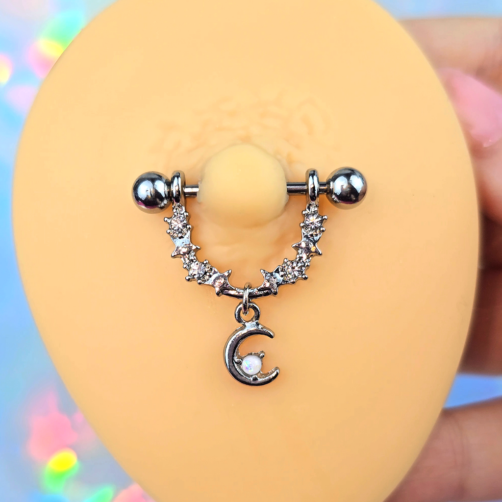 BodyCandy 14G 9/16 Clear Gem Crescent Moon Stars Dangle Nipple Ring Set — detail close-up
