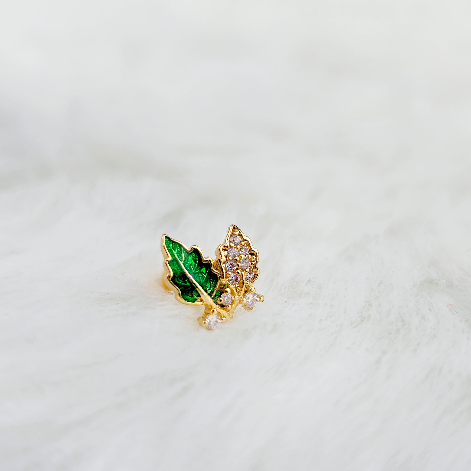 BodyCandy 16G Natures Glamour Leaf Labret Monroe Tragus — main product shot