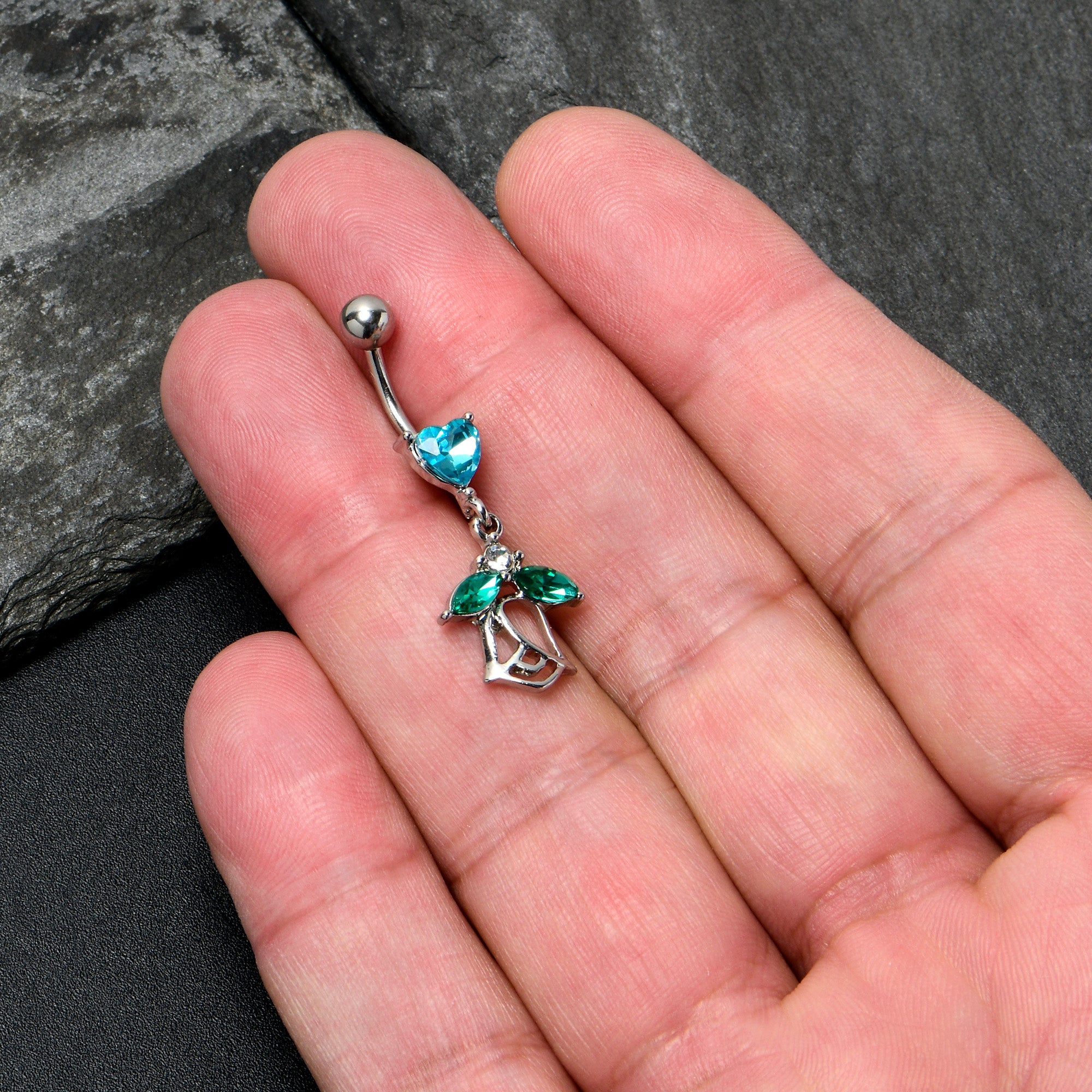 BodyCandy Blue CZ Gem Heart And Rose Dangle Belly Ring — detail close-up