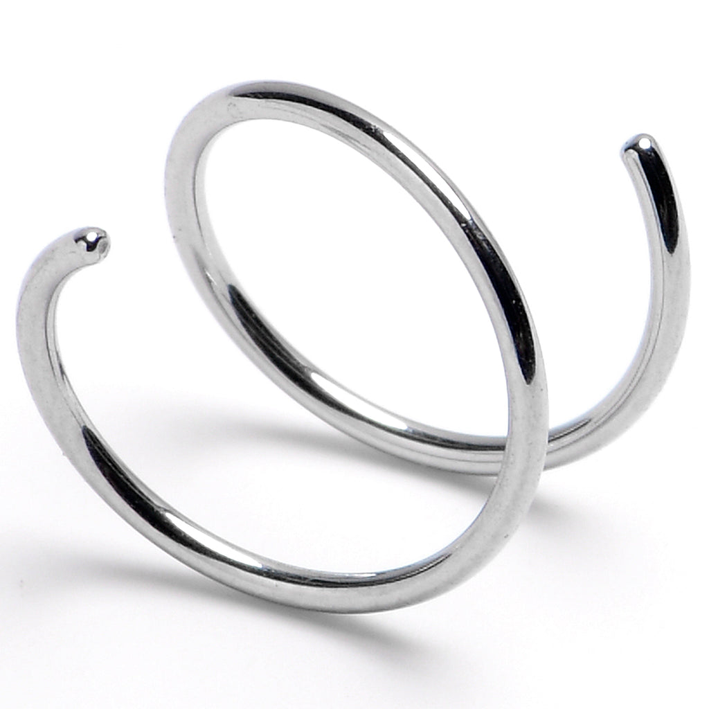 BodyCandy Spiral Nose Rings Double Hoop 20G — detail close-up