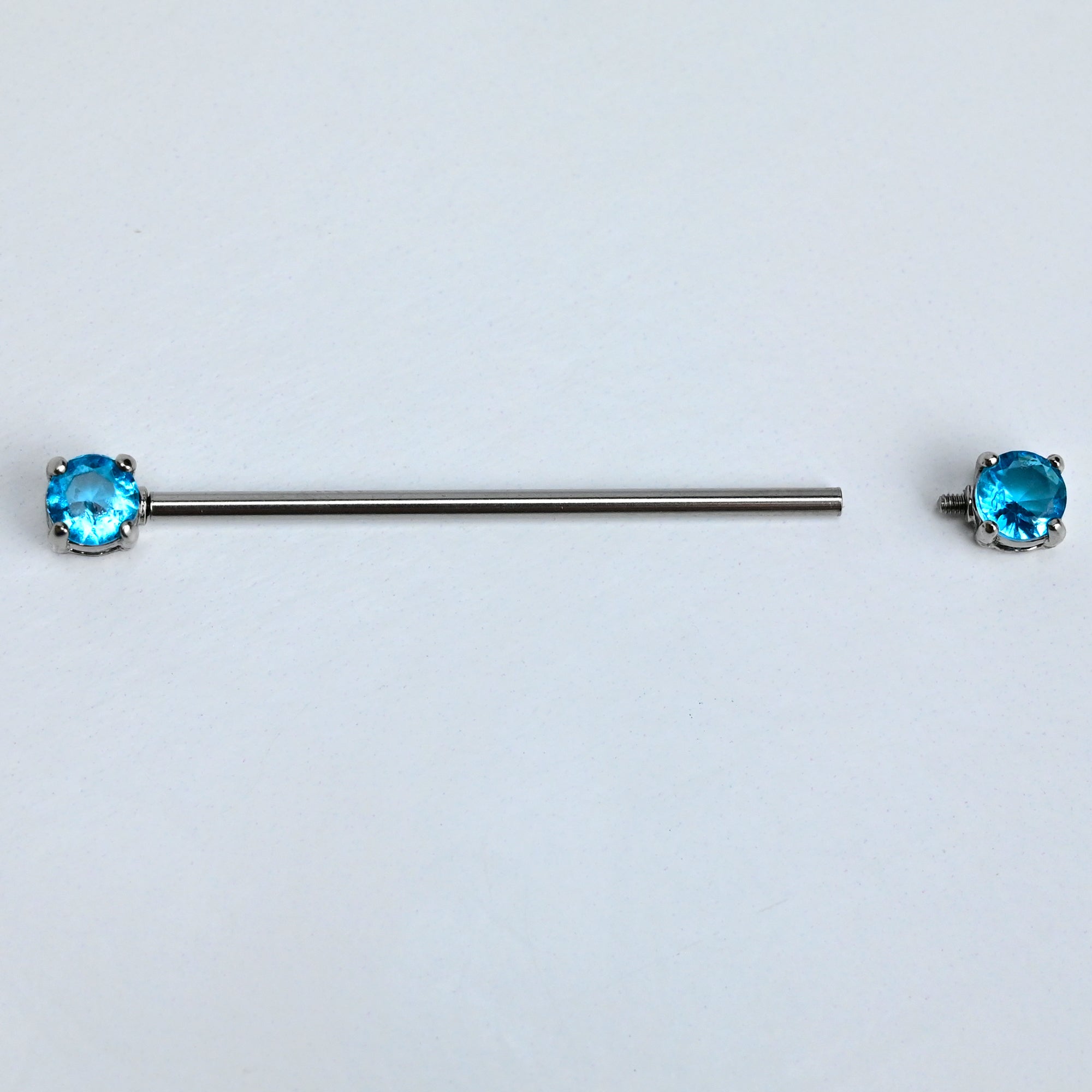 BodyCandy 14G Blue CZ Gem Internally Threaded Industrial Barbell 38mm — detail close-up
