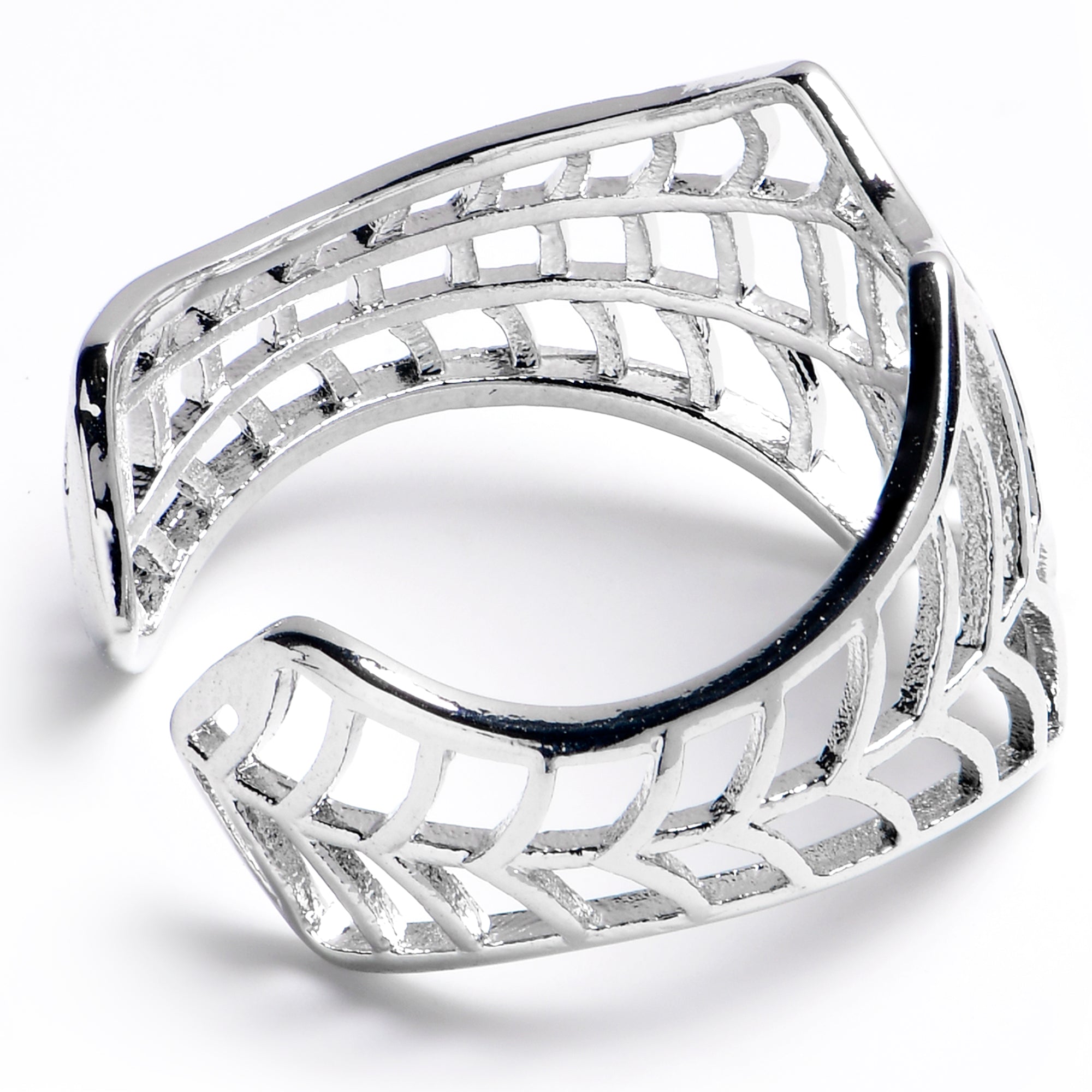 BodyCandy Spider Web Halloween Adjustable Toe Ring — detail close-up