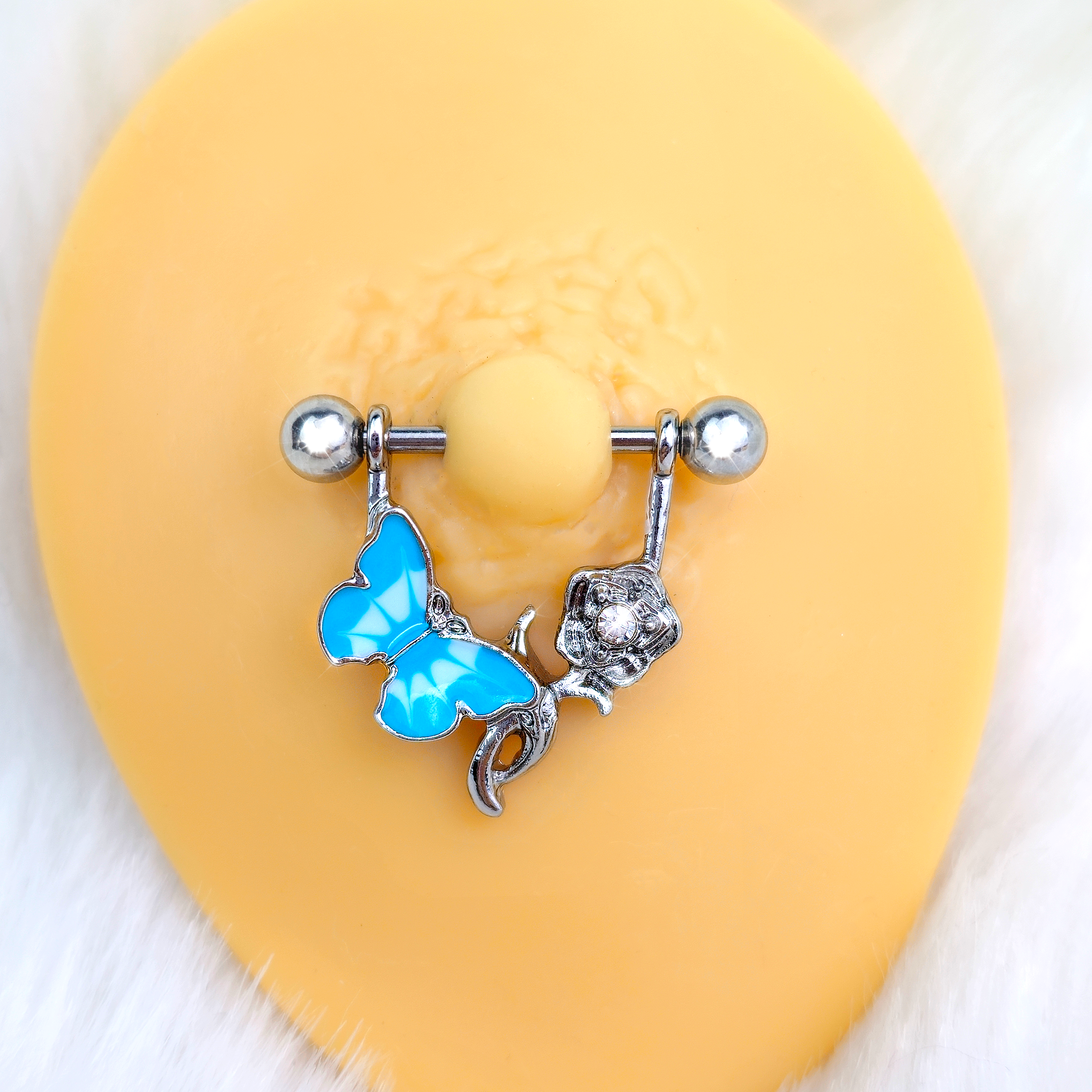 BodyCandy 14G 9/16 Butterfly Blue Rose Flower Dangle Nipple Ring Set — detail close-up