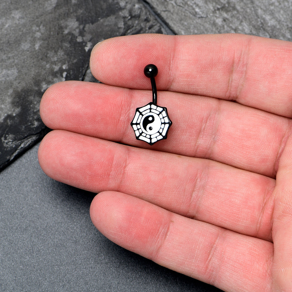 BodyCandy Spider Web Black and White Yin Yang Belly Ring — detail close-up