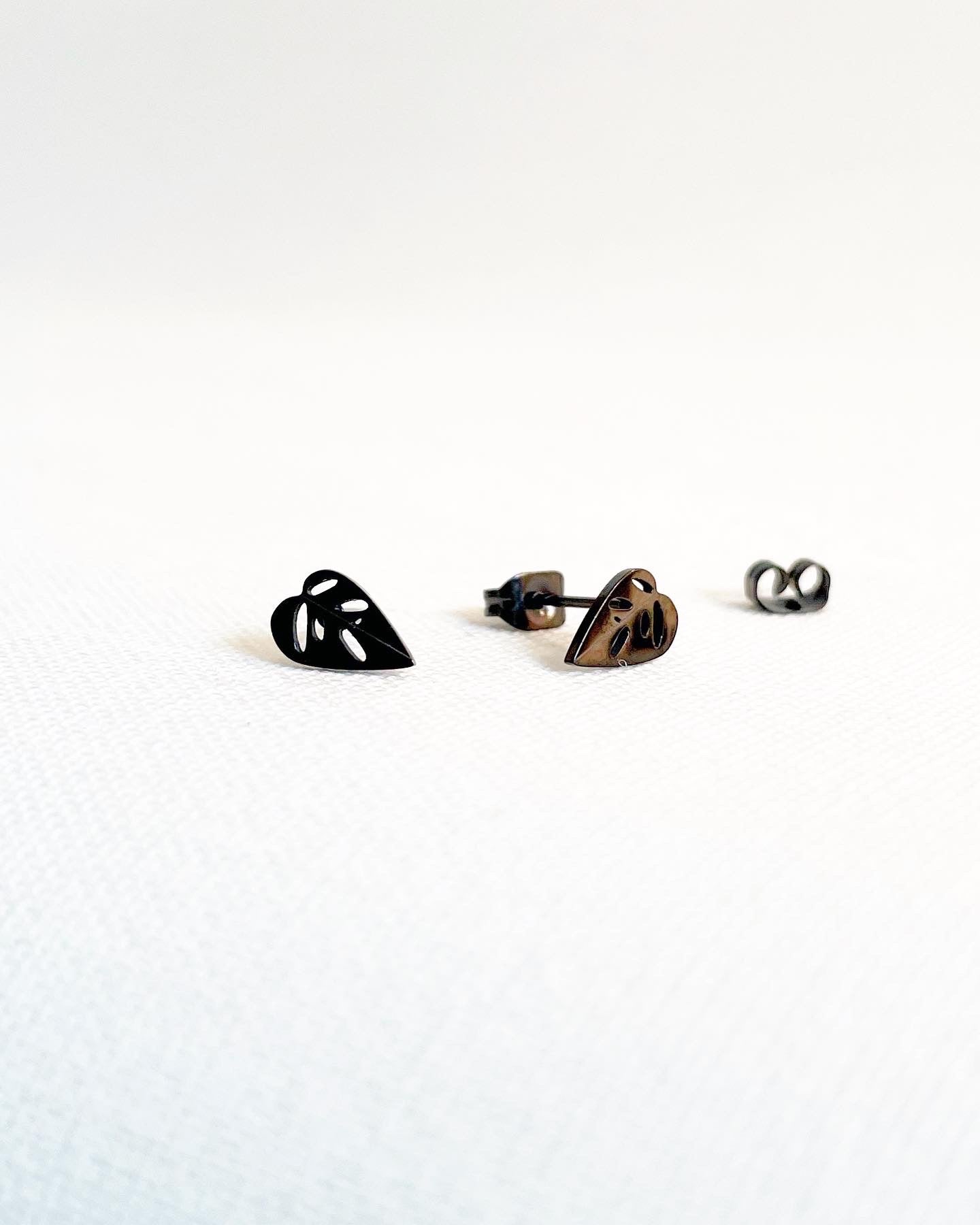 Monstera Adansonii Metal Stud Earrings – Plant Dosage LLC, view 8