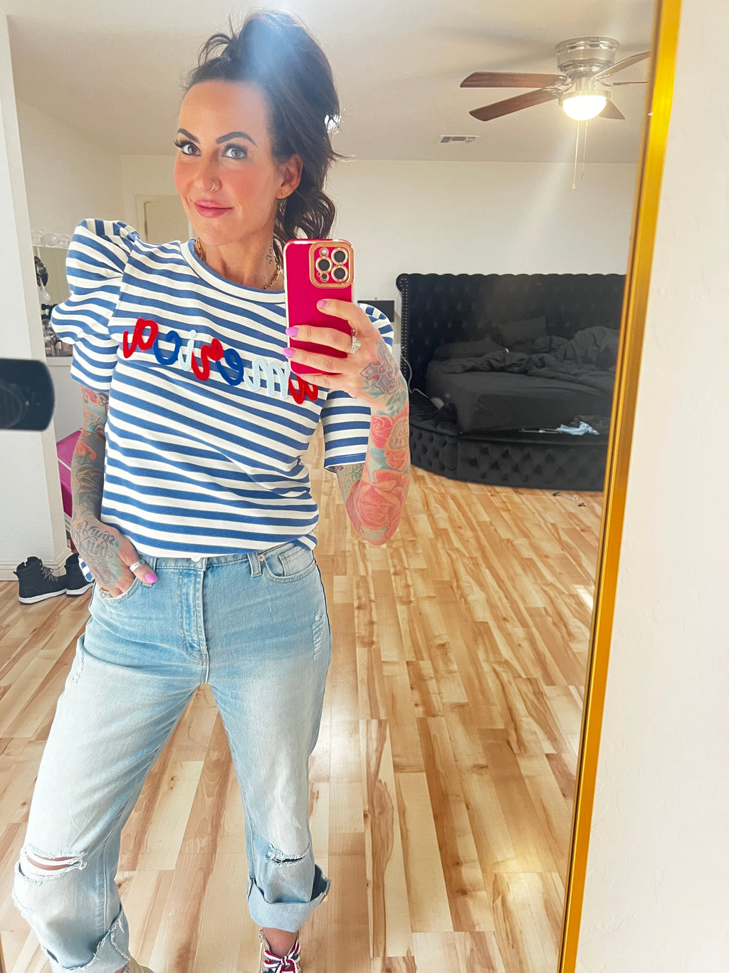Pretty Little Patriot Pretty Little Patriot American Puff Sleeve Top — detail shot 6