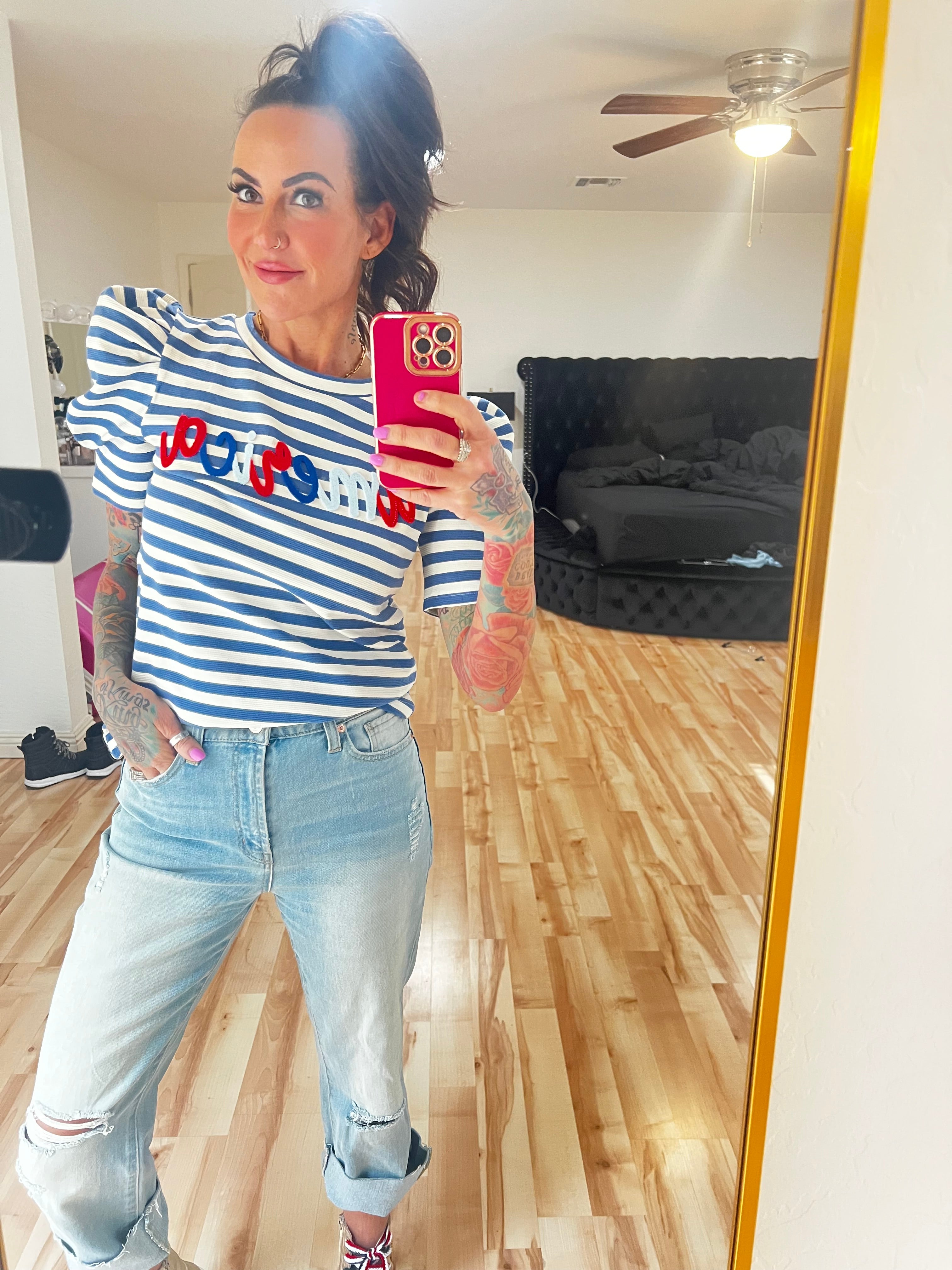Pretty Little Patriot Pretty Little Patriot American Puff Sleeve Top — detail shot 6