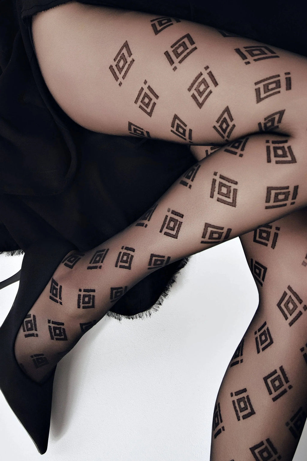 TheRanok.com Fantasy Tights Conte Ingrid - Geometric Pattern — in-use photo