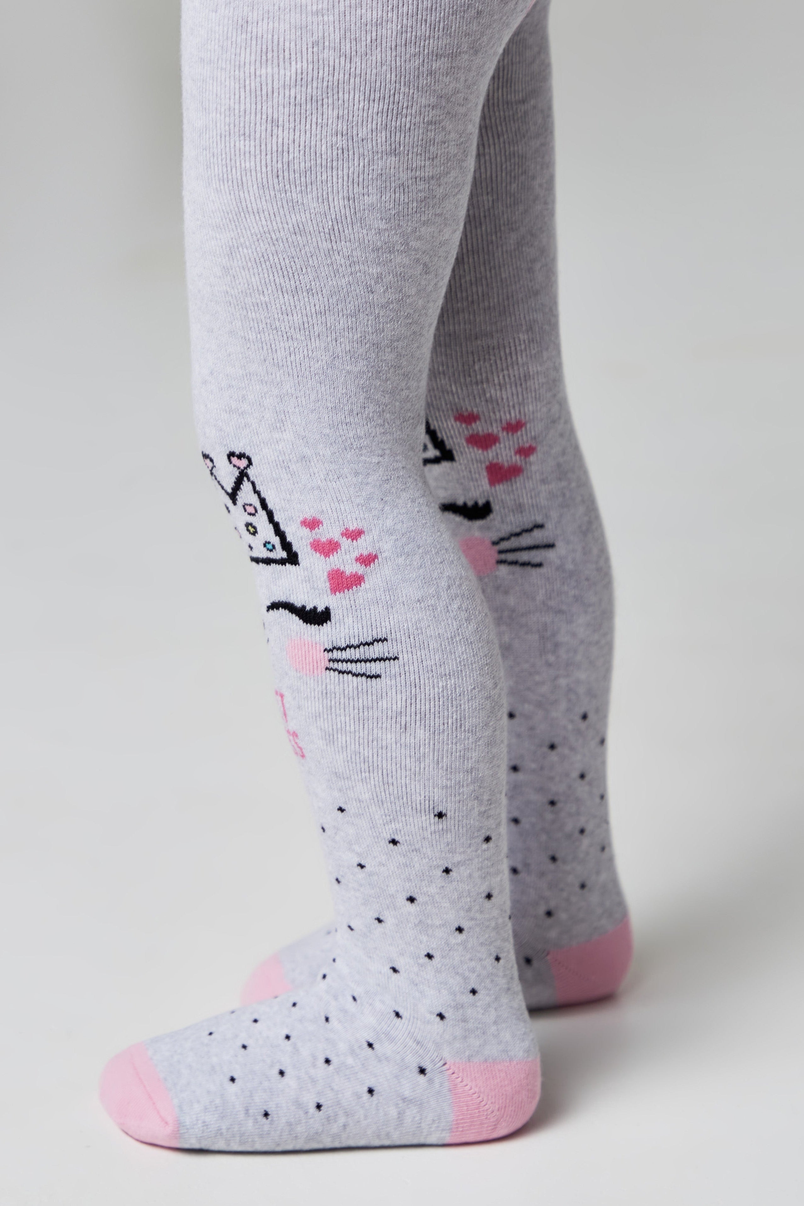 TheRanok.com Conte-Kids Cotton Terry Tights - Sof-Tiki 524 — in-use photo