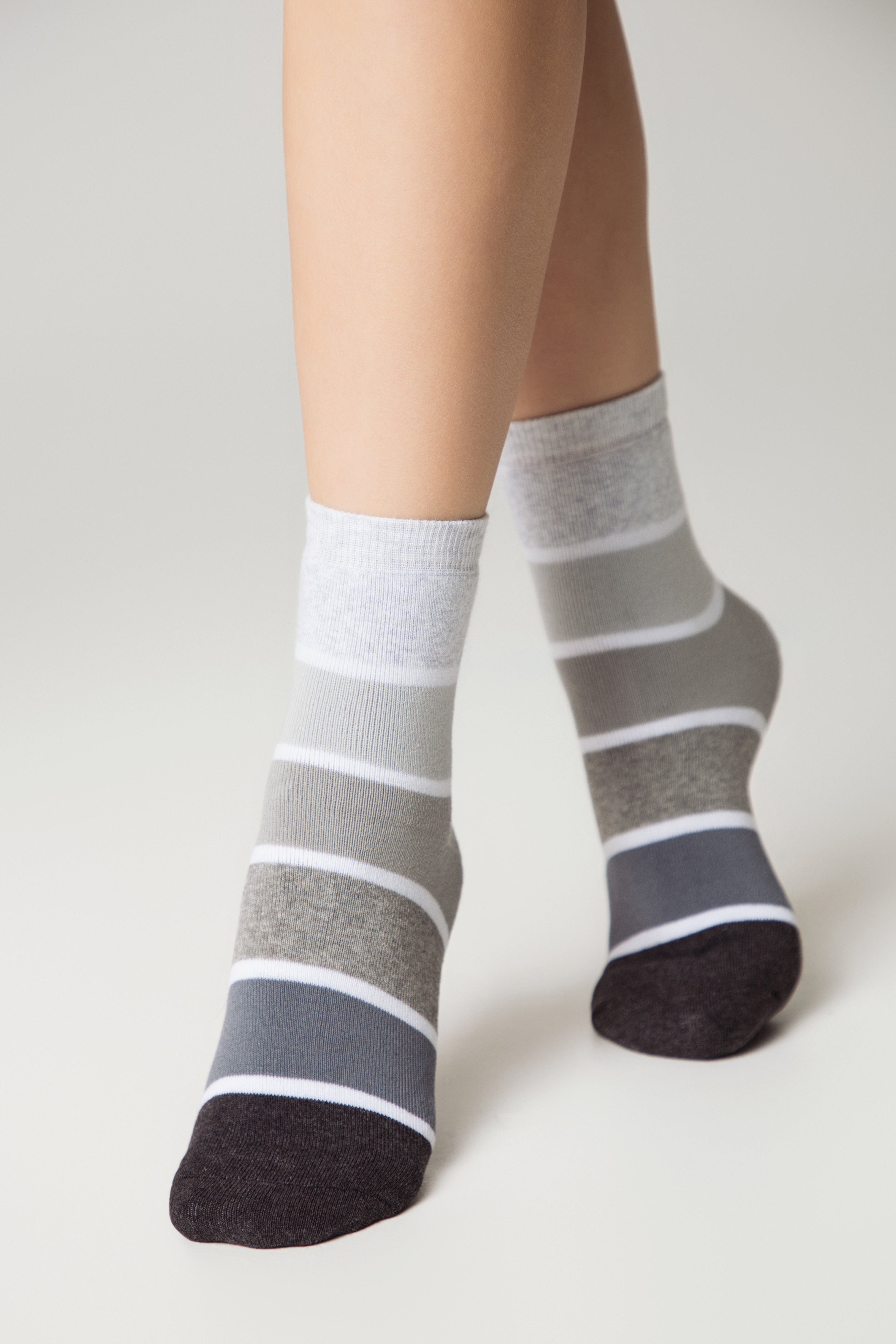 TheRanok.com Cotton Terry Socks Conte Comfort 212 — color detail