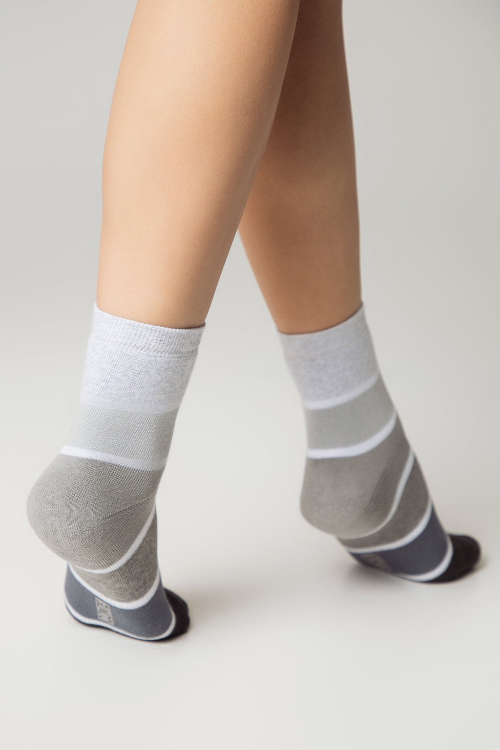 TheRanok.com Cotton Terry Socks Conte Comfort 212 — comparison shot